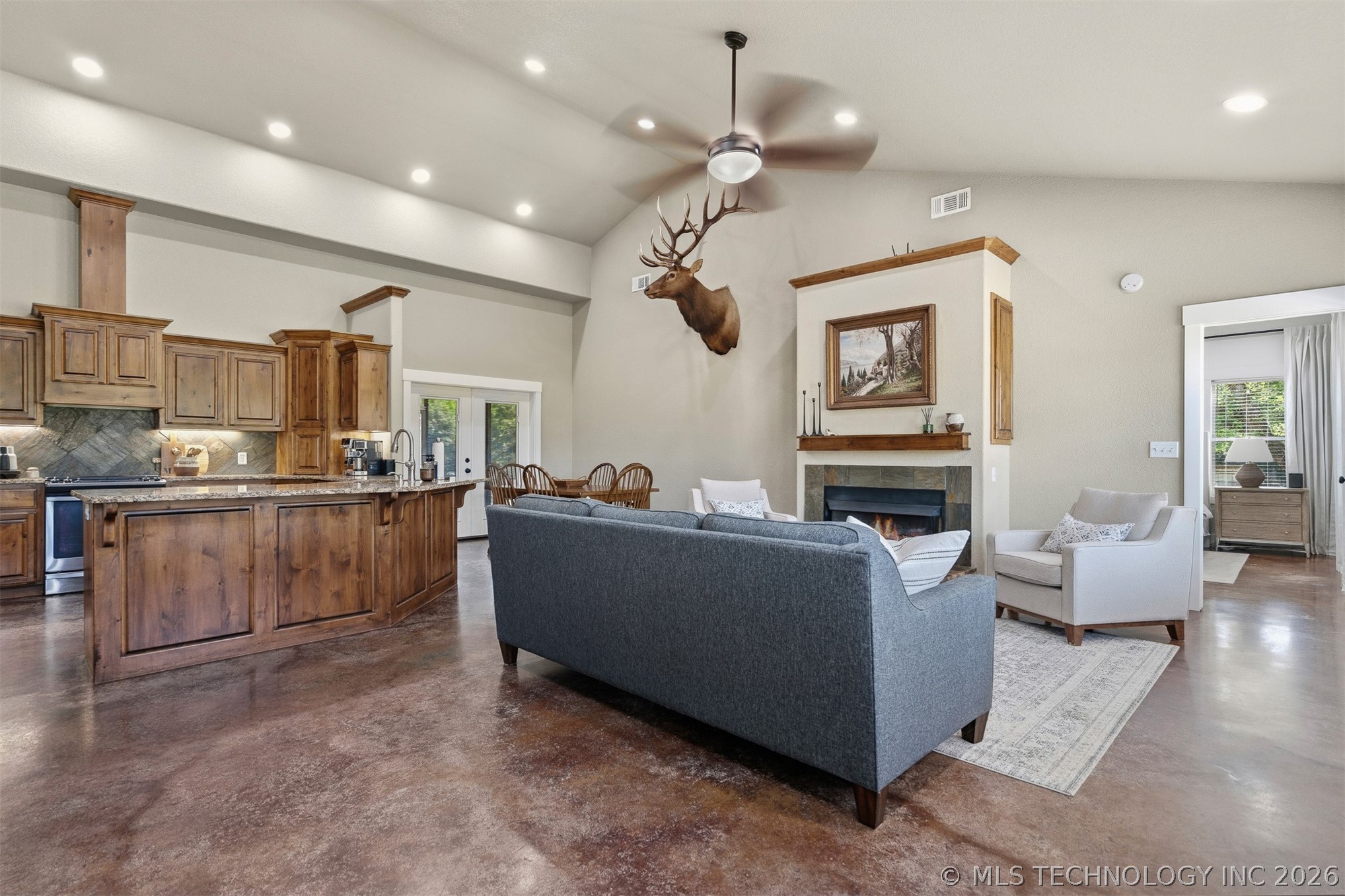 315 Lobo Lone Grove OK 73443