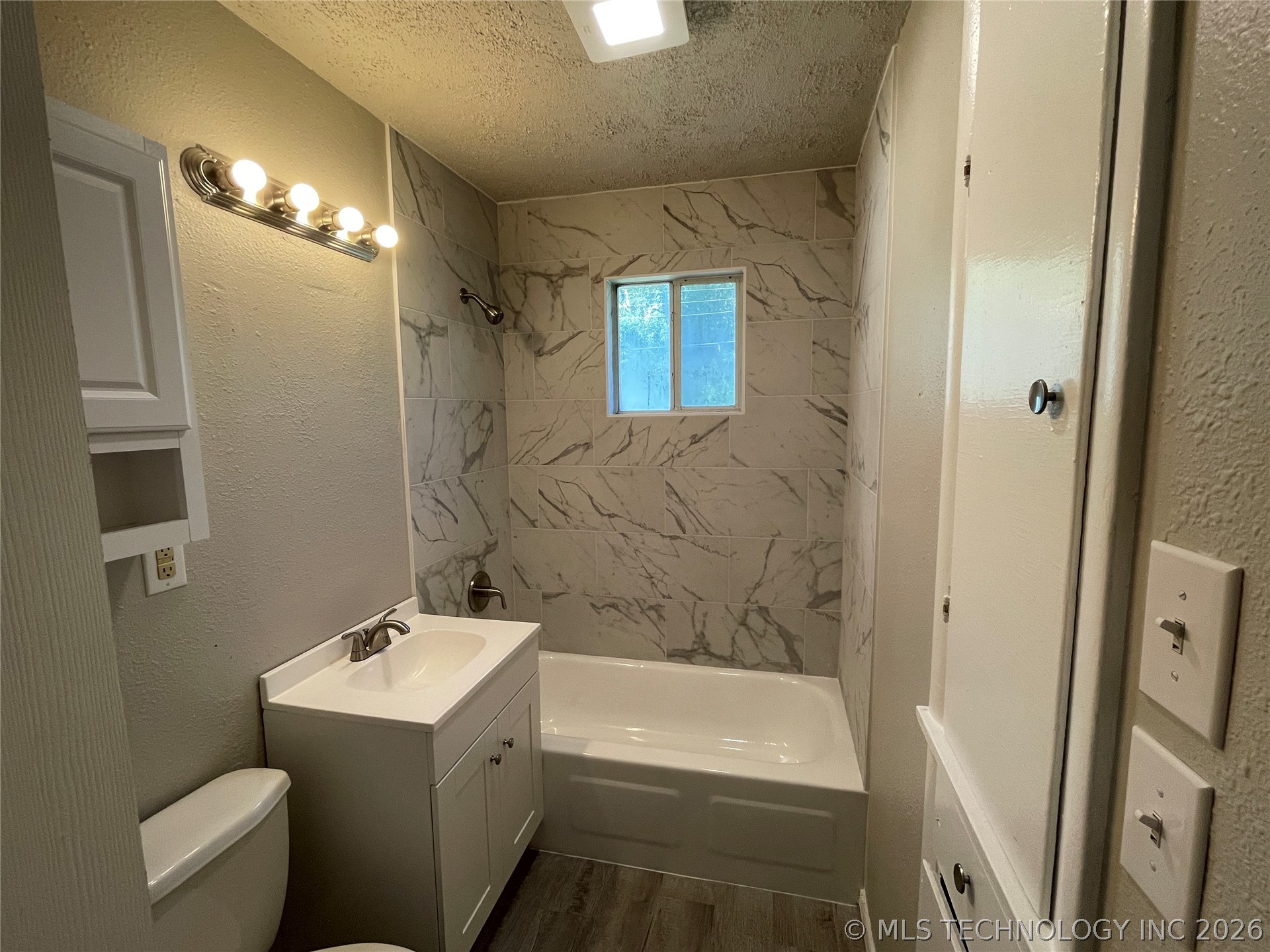 107 S 196th Eastavenue Tulsa OK 74108