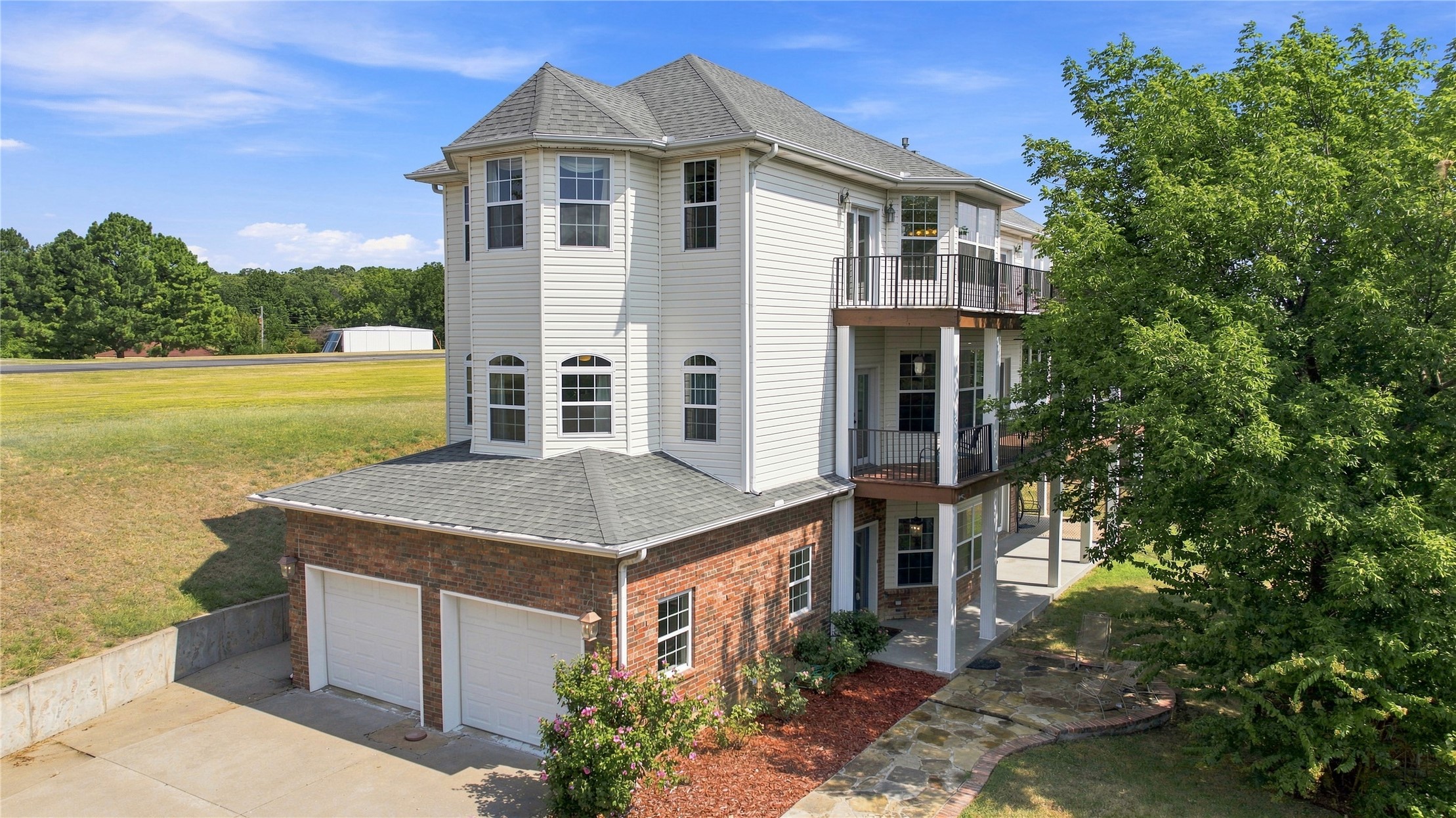 778 W Lakeshore Drive Cleveland OK 74020
