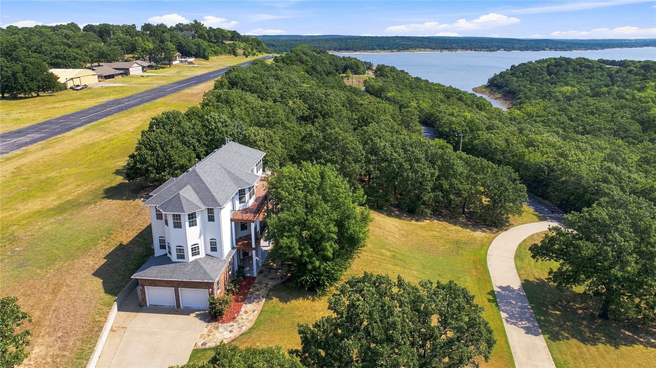 778 W Lakeshore Drive Cleveland OK 74020
