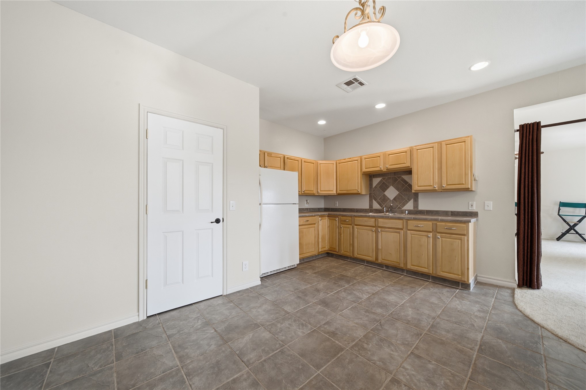 778 W Lakeshore Drive Cleveland OK 74020