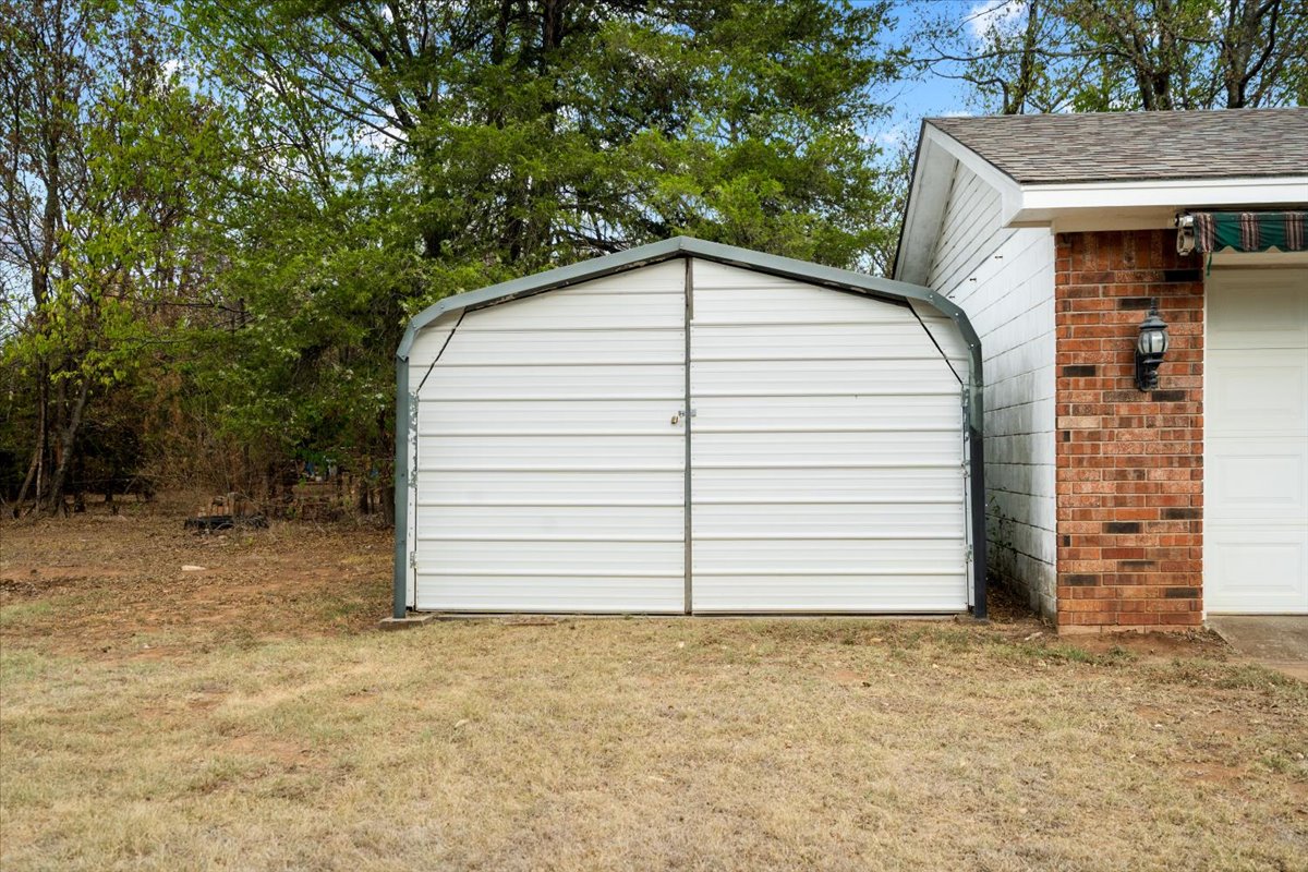 13723 E 56th Street N Owasso OK 74055