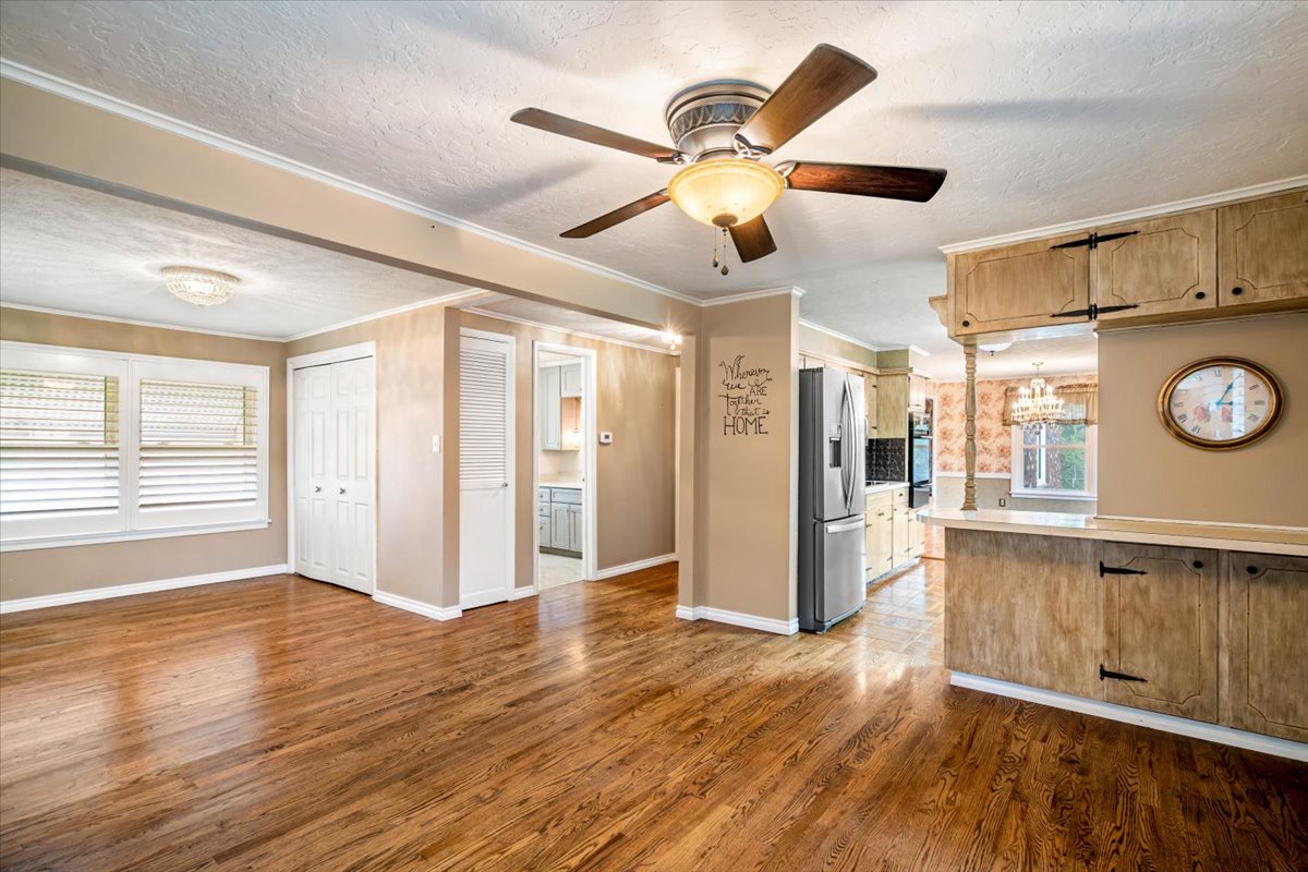 13723 E 56th Street N Owasso OK 74055