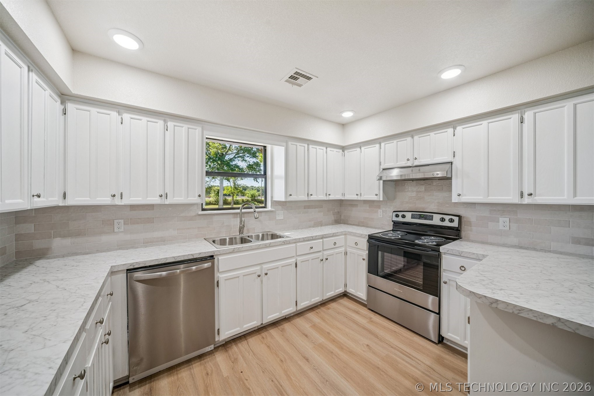 9272 E Misty Drive Claremore OK 74019