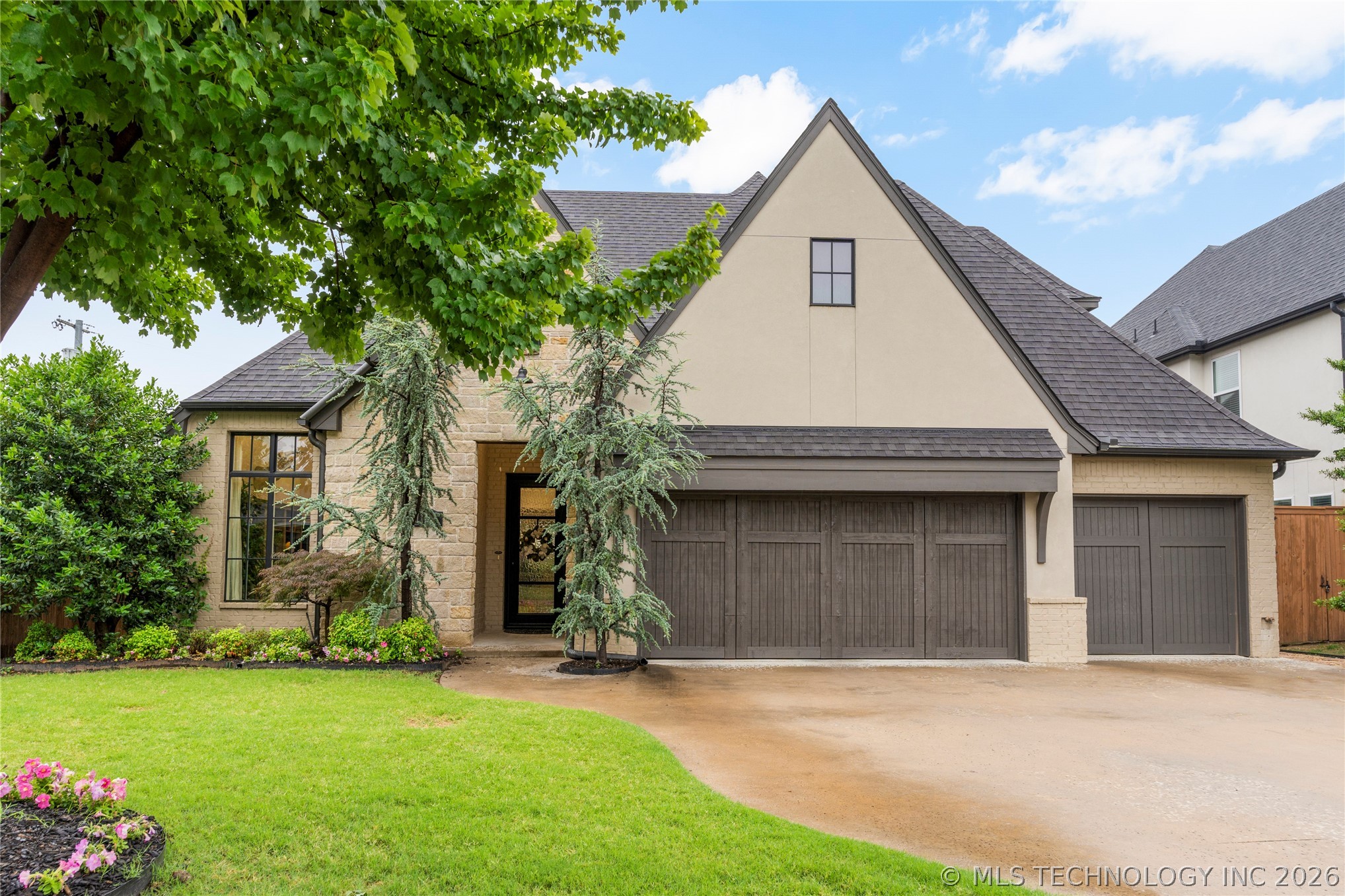 1120 E 37th Place Tulsa OK 74105