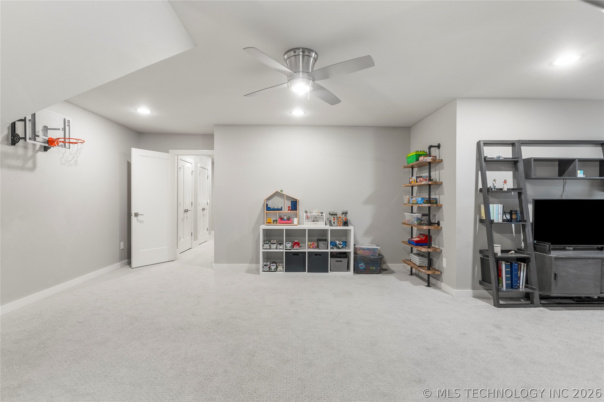 1120 E 37th Place Tulsa OK 74105