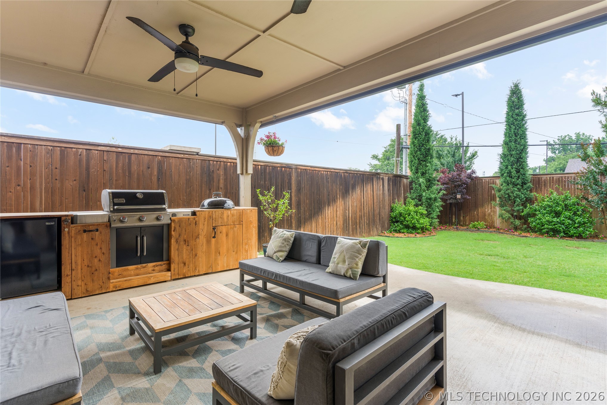 1120 E 37th Place Tulsa OK 74105