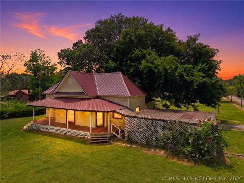 321 E Delaware Westville OK 74965