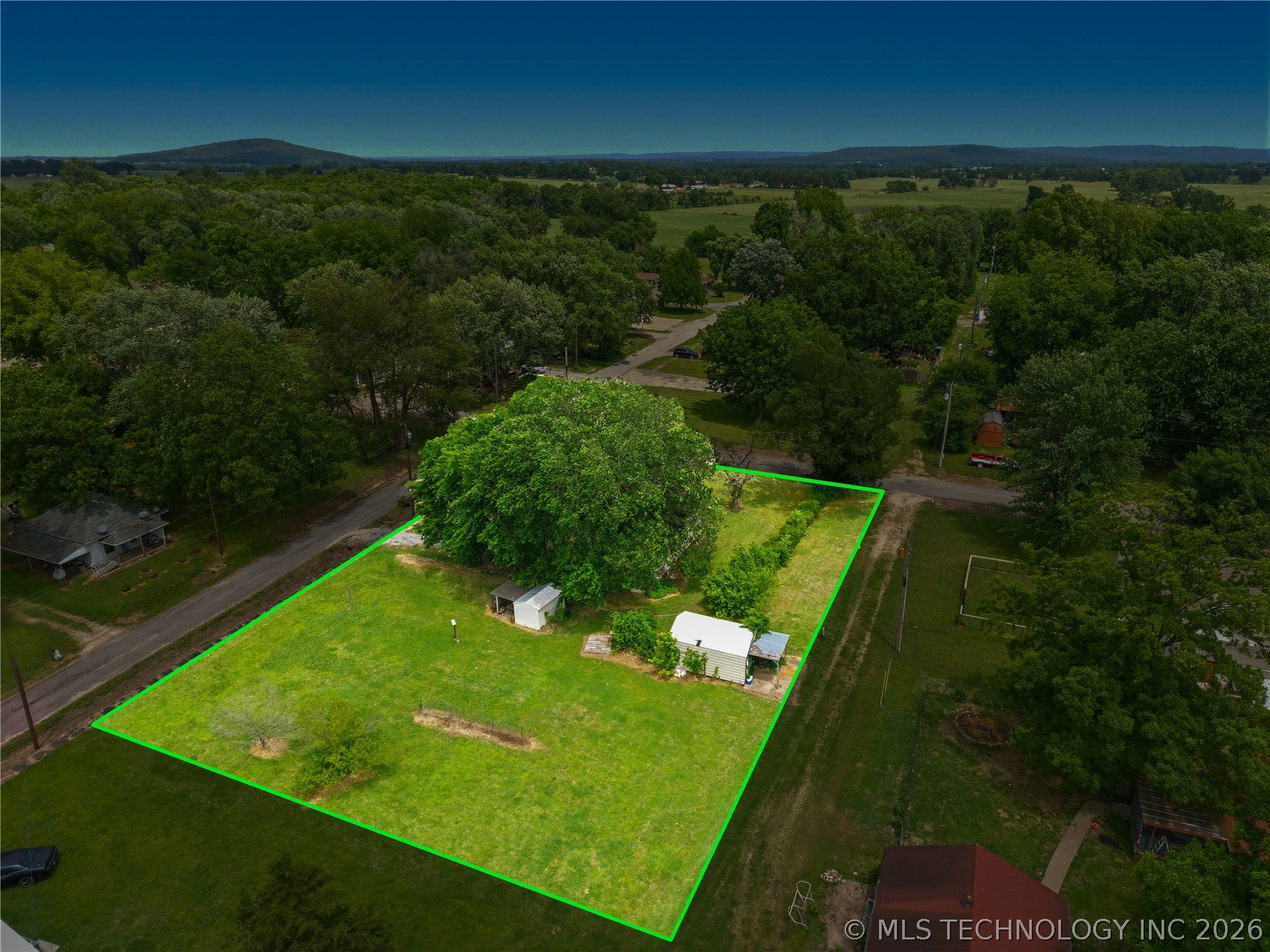 321 E Delaware Westville OK 74965