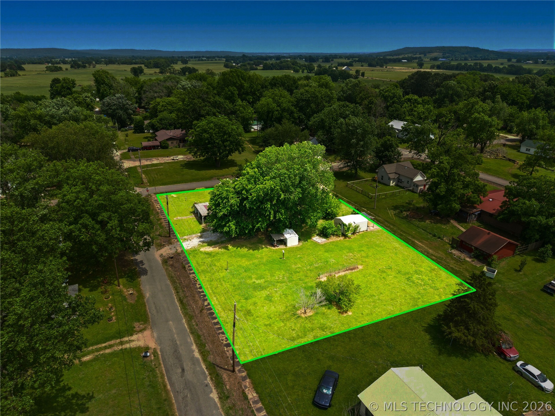 321 E Delaware Westville OK 74965