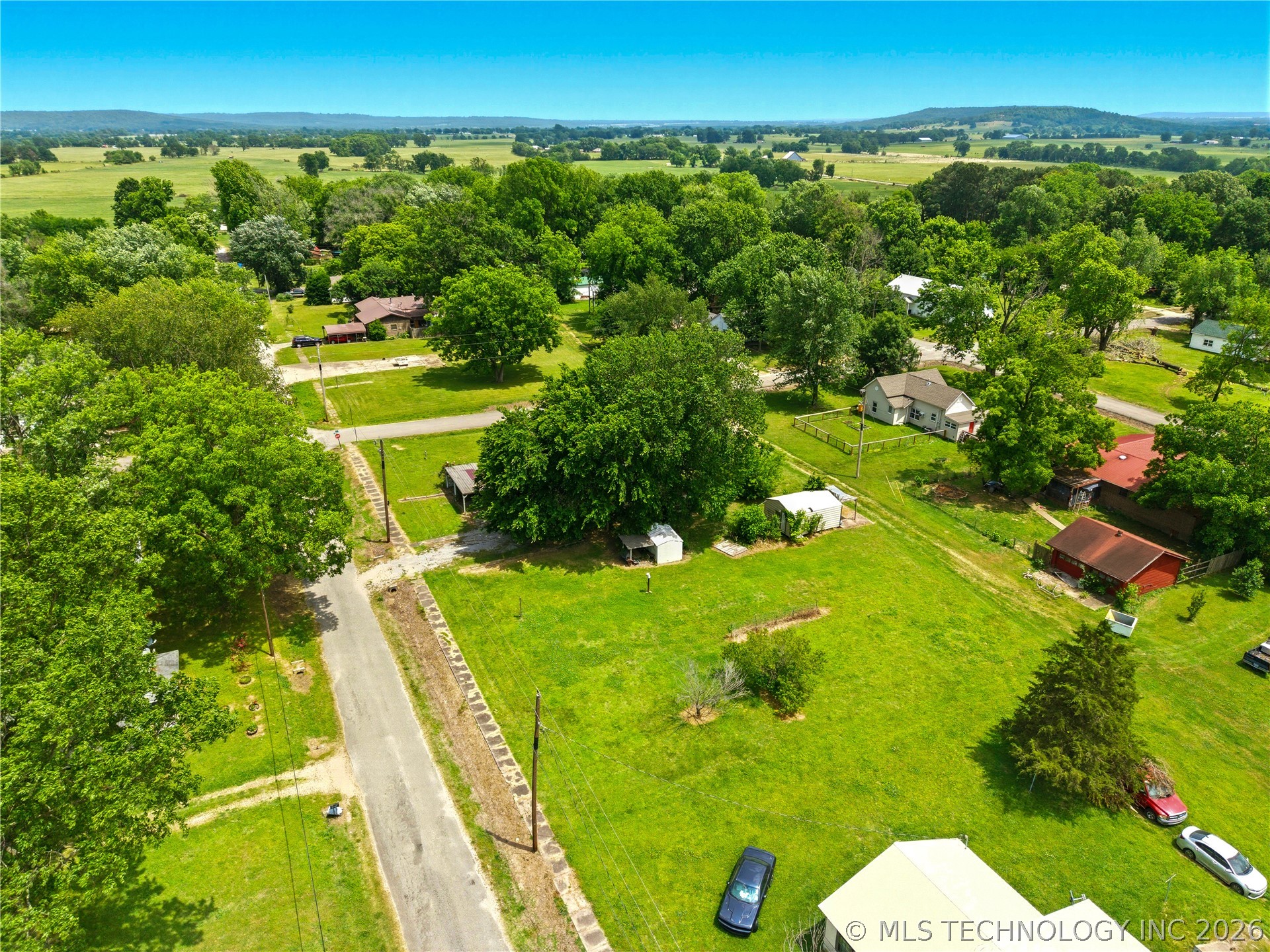 321 E Delaware Westville OK 74965