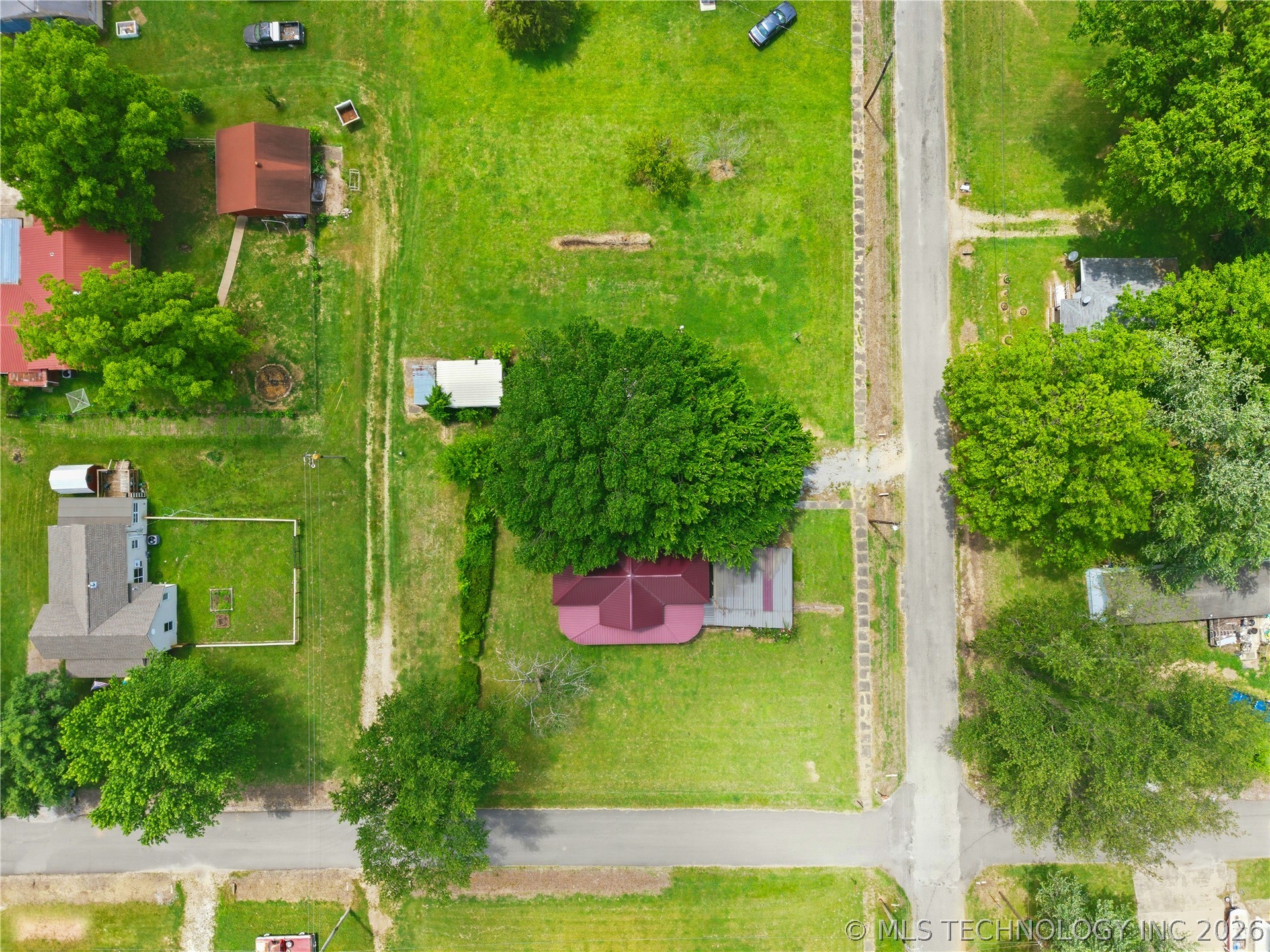 321 E Delaware Westville OK 74965