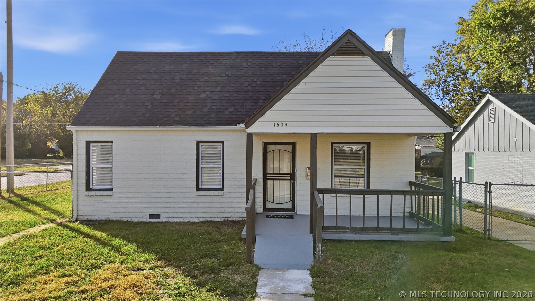 1604 N Boston Place Tulsa OK 74106