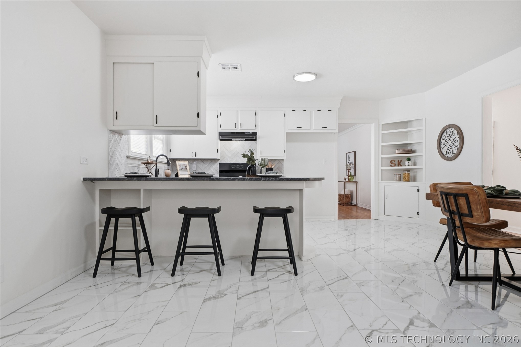 1604 N Boston Place Tulsa OK 74106