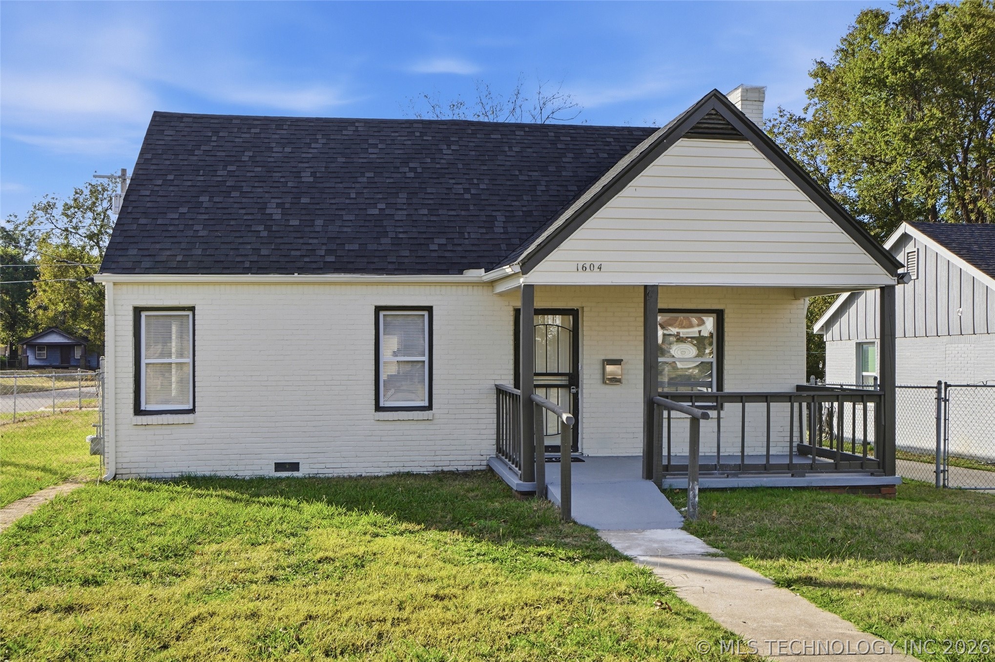 1604 N Boston Place Tulsa OK 74106