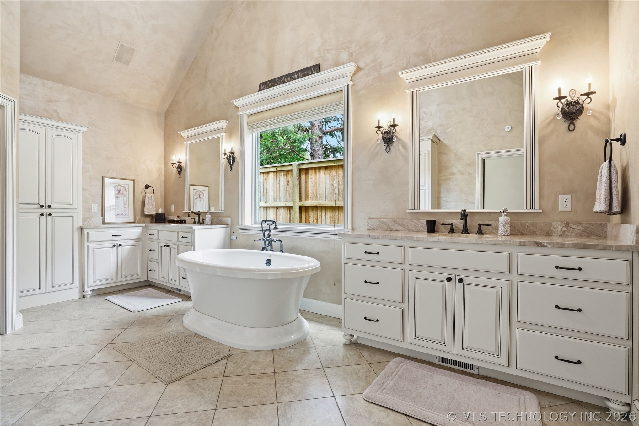 5621 W Charleston Street Broken Arrow OK 74011