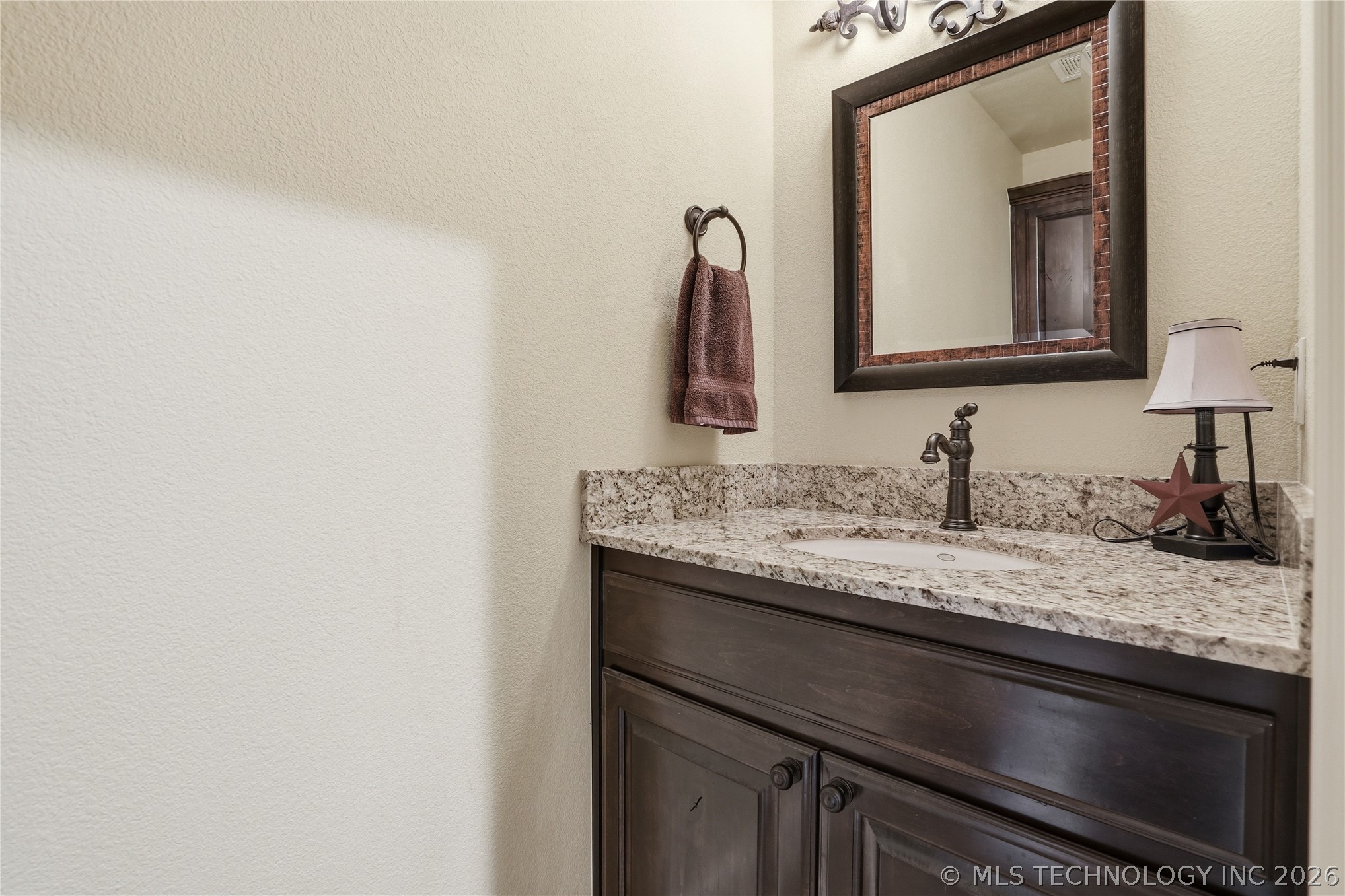 5621 W Charleston Street Broken Arrow OK 74011