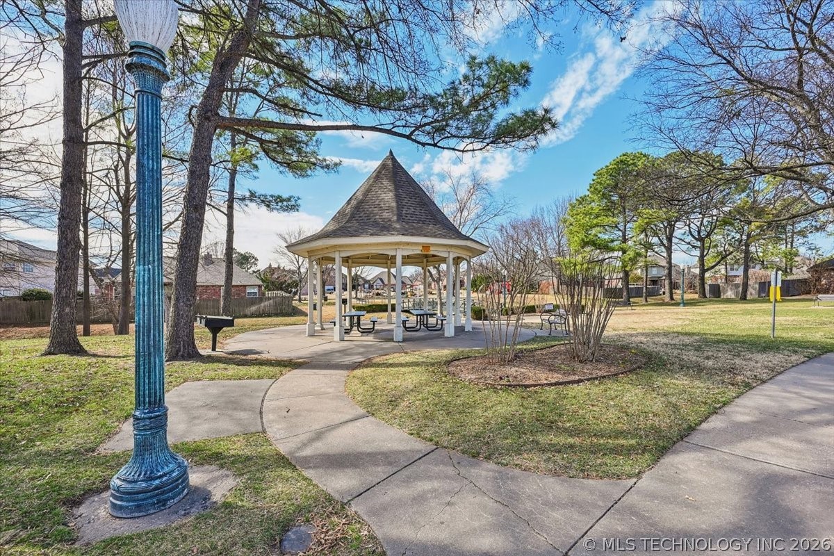 617 N Willow Avenue Broken Arrow OK 74012