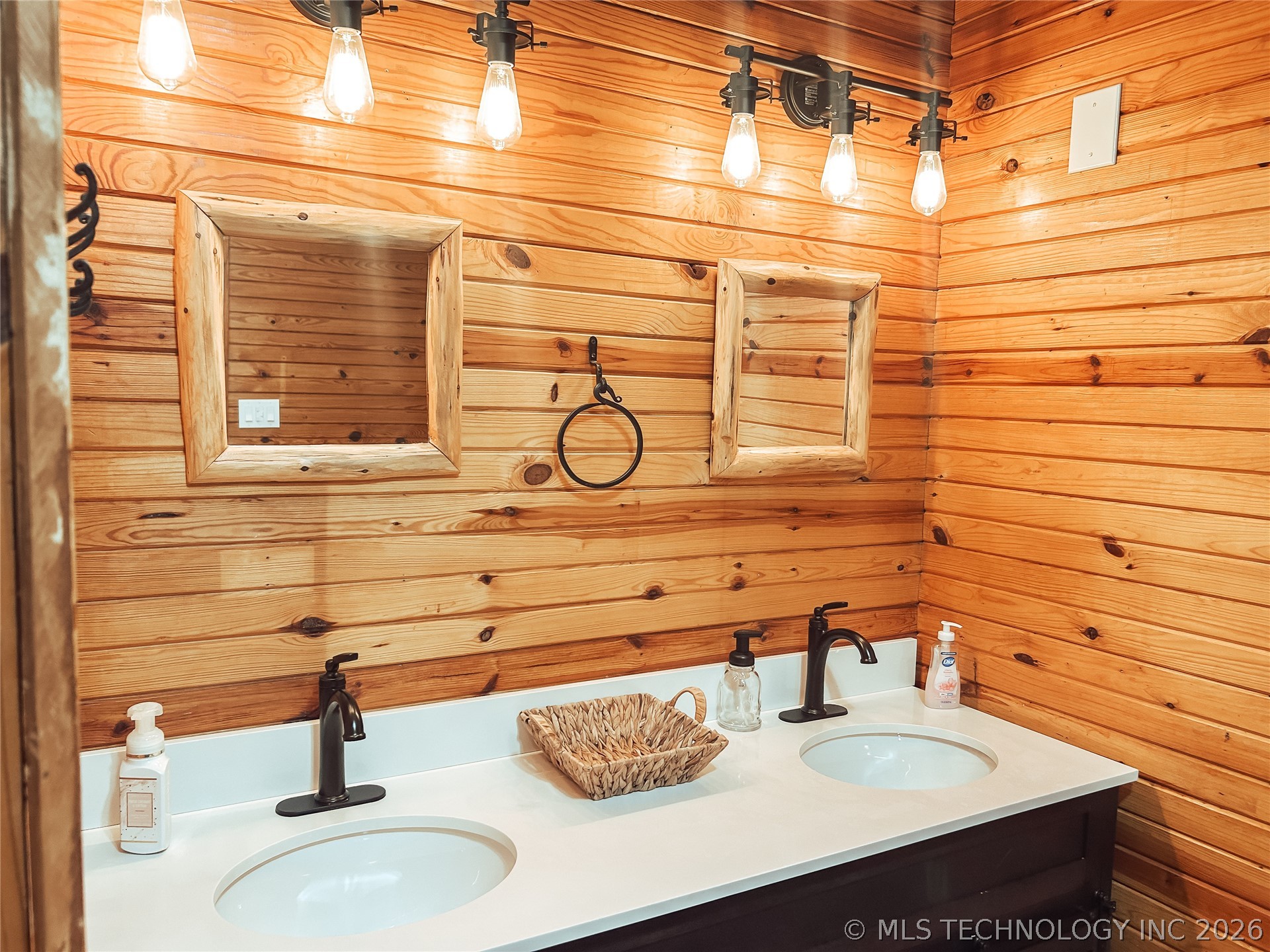 589 Mohawk Drive Eufaula OK 74432