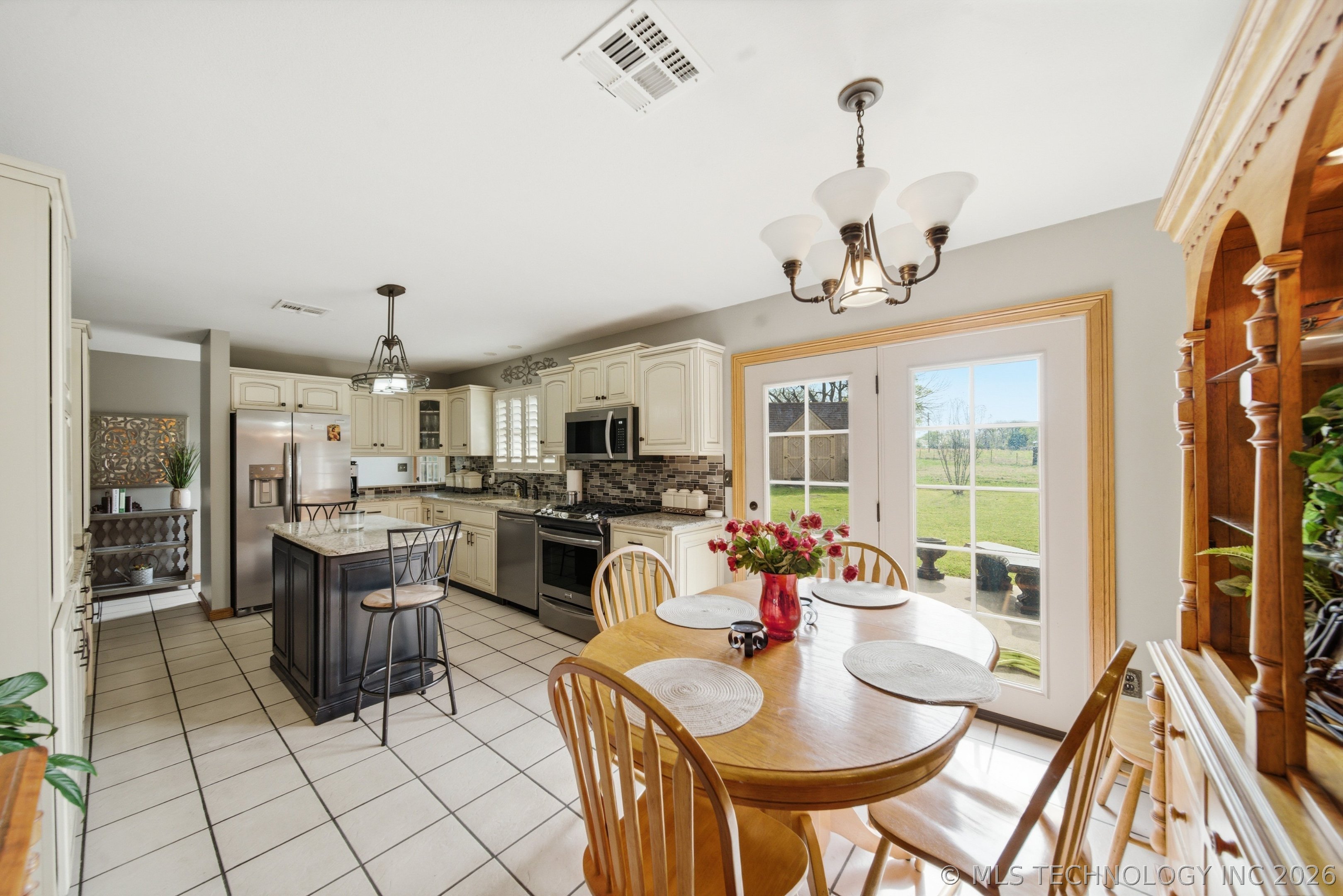 18760 52 Highway Morris OK 74445