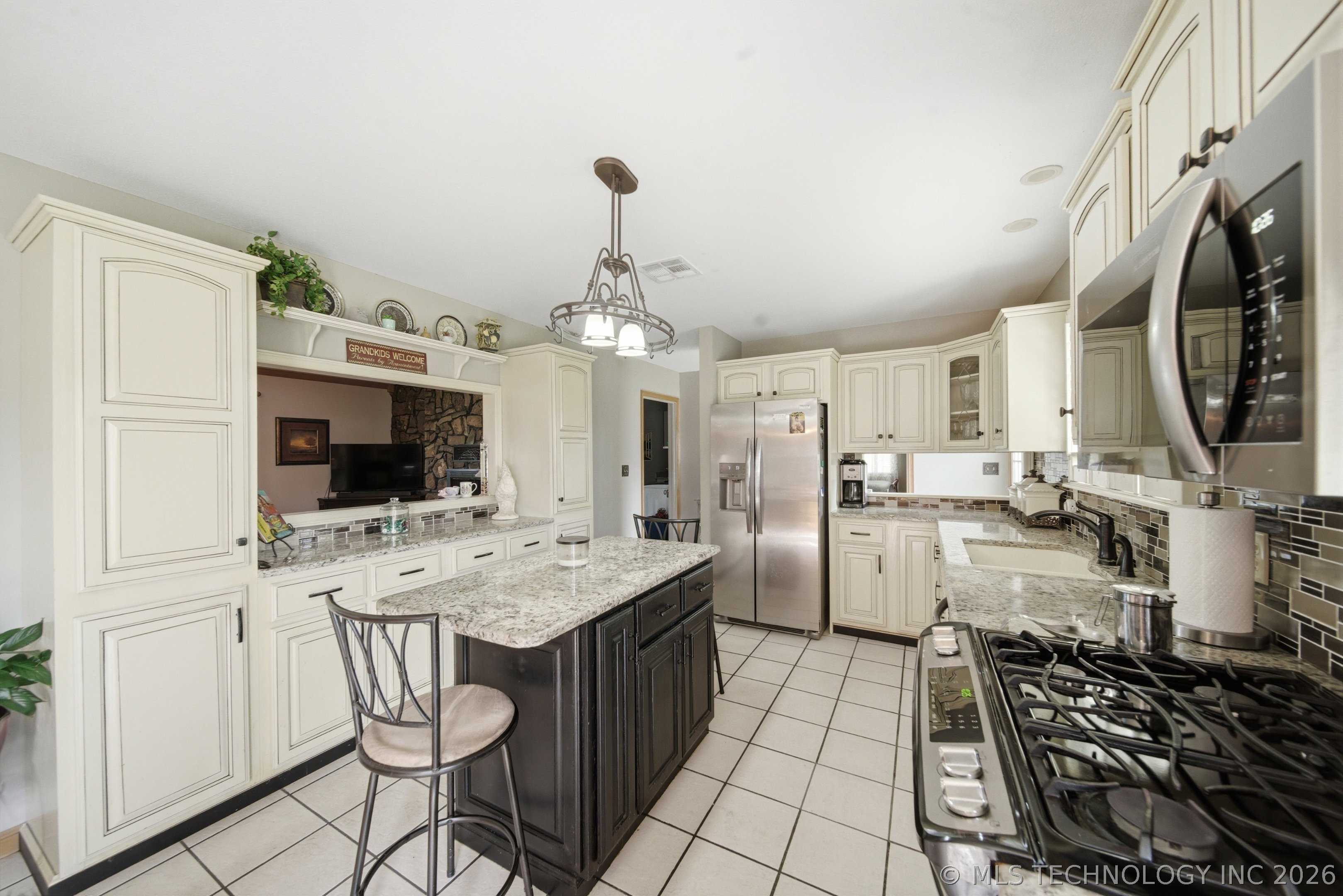 18760 52 Highway Morris OK 74445