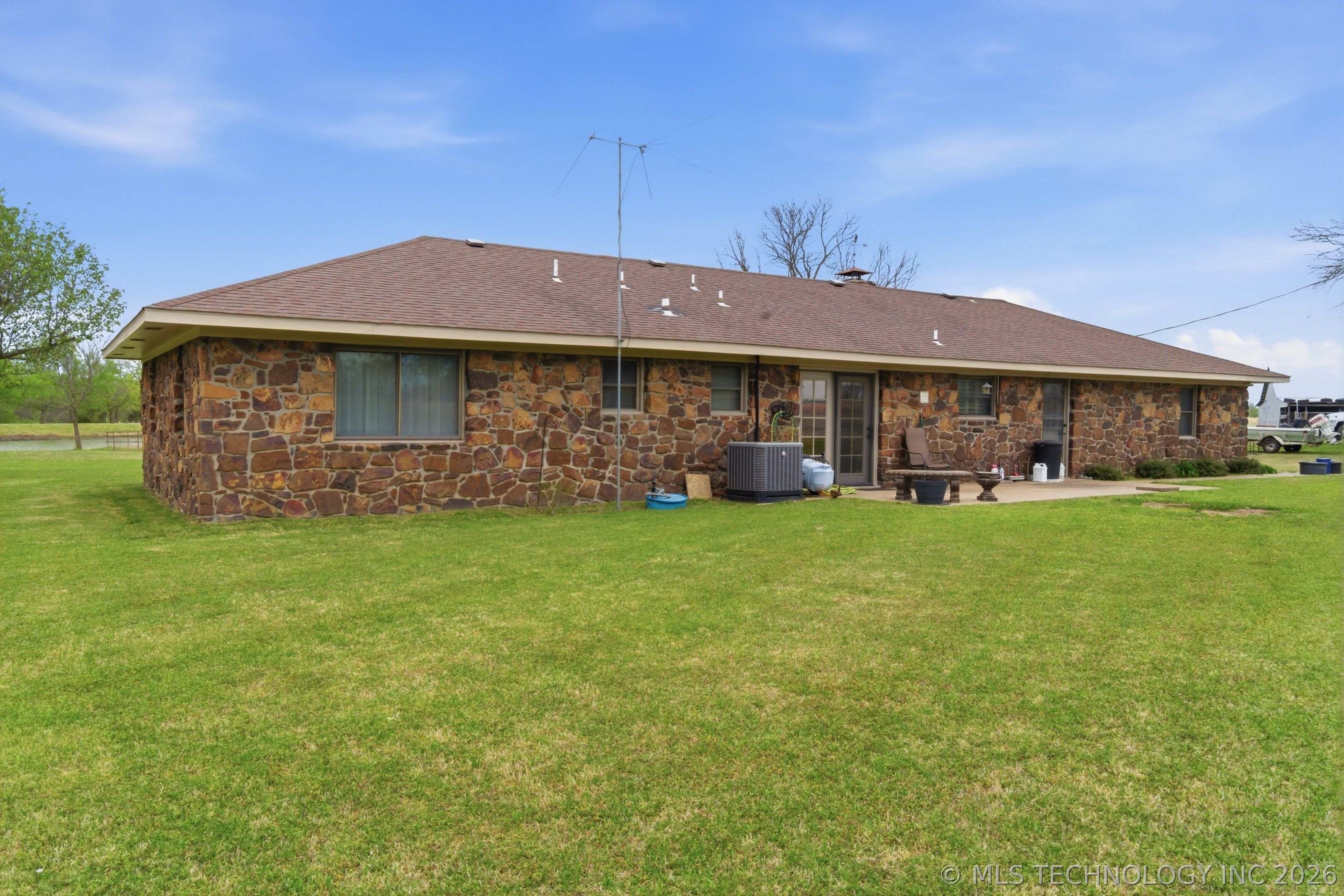 18760 52 Highway Morris OK 74445