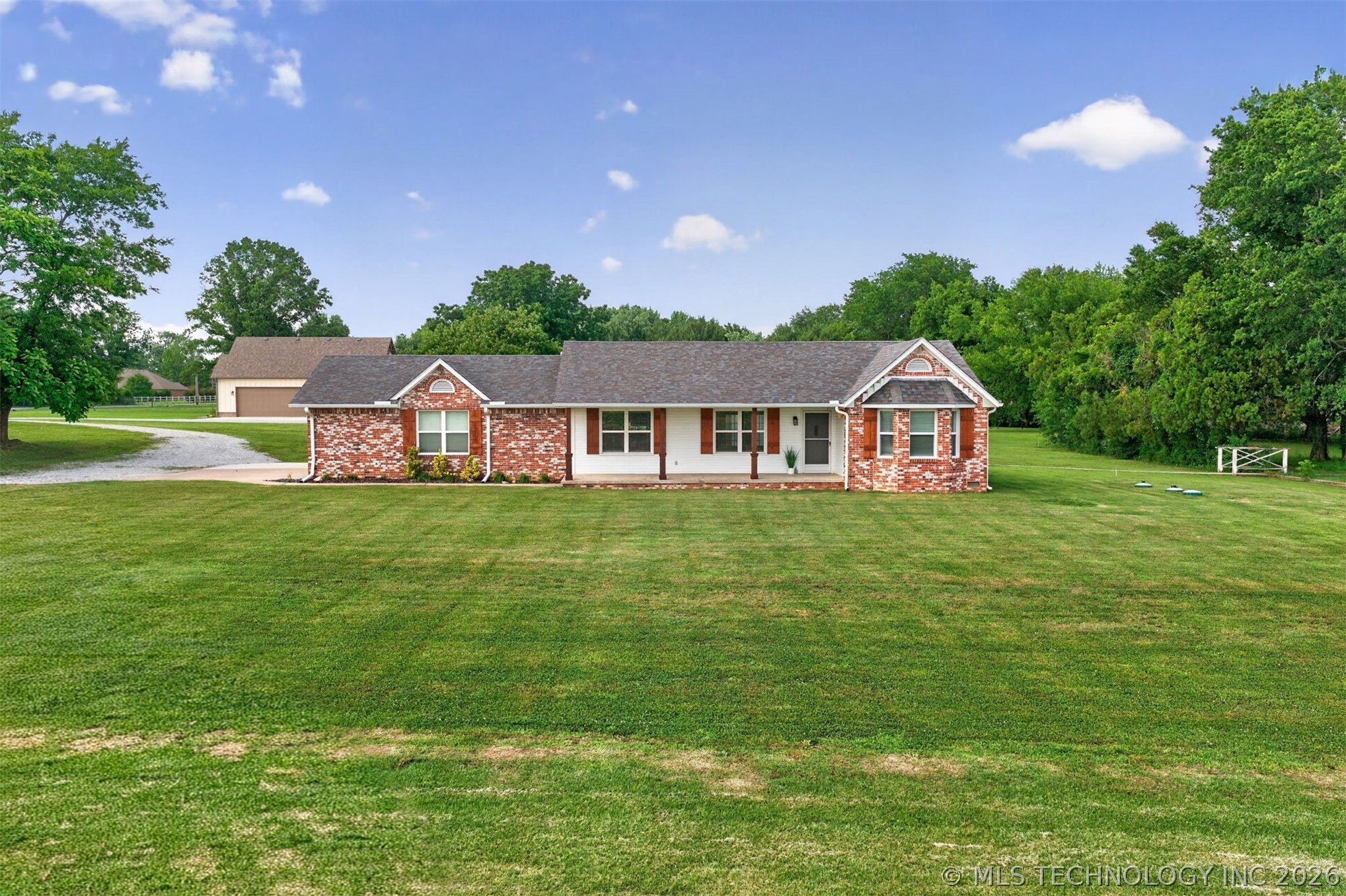 20963 S 4110 Road Claremore OK 74019