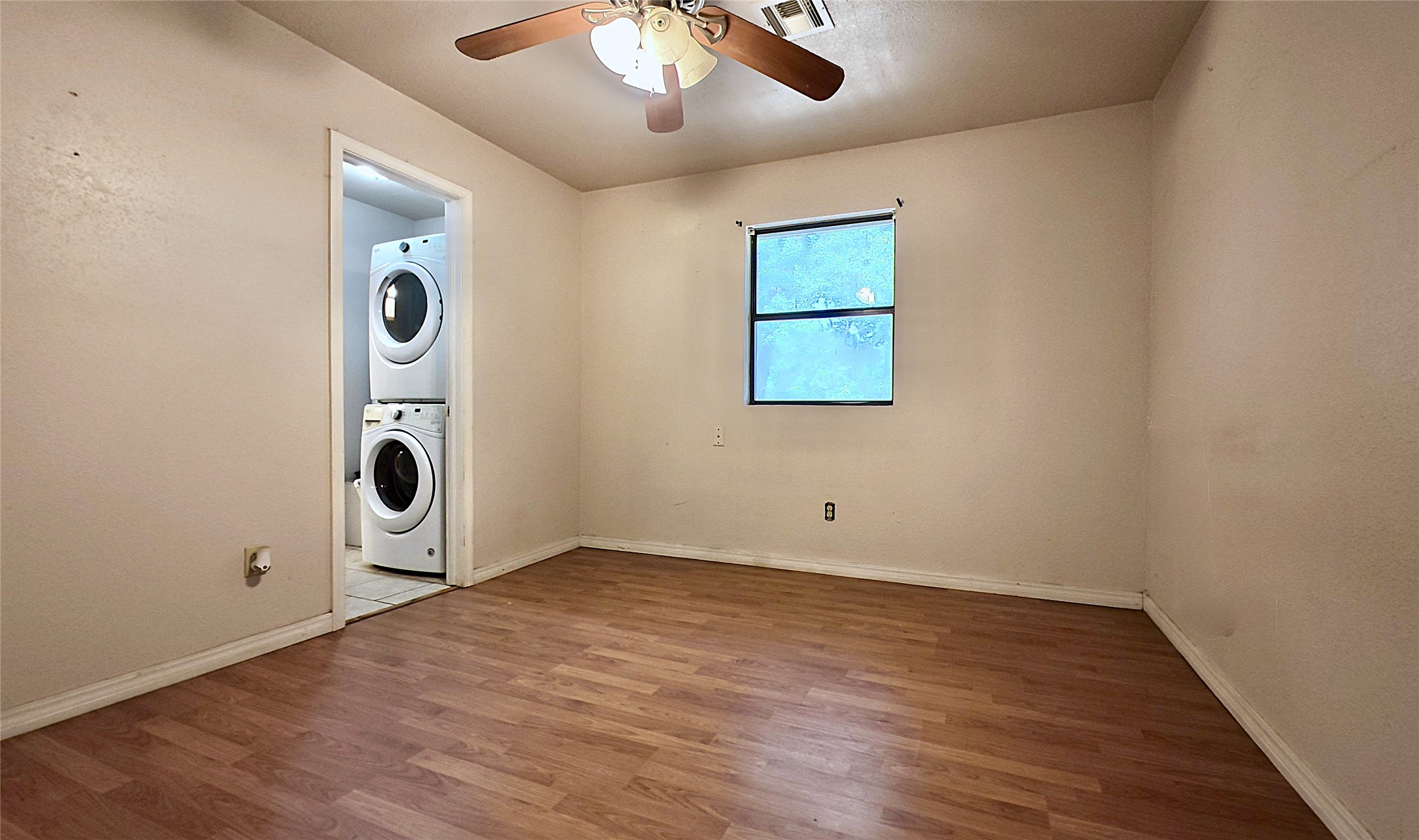 200 W Creek Avenue Checotah OK 74426