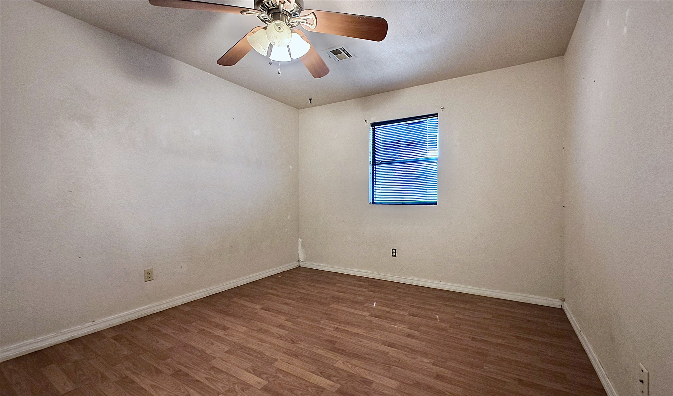 200 W Creek Avenue Checotah OK 74426