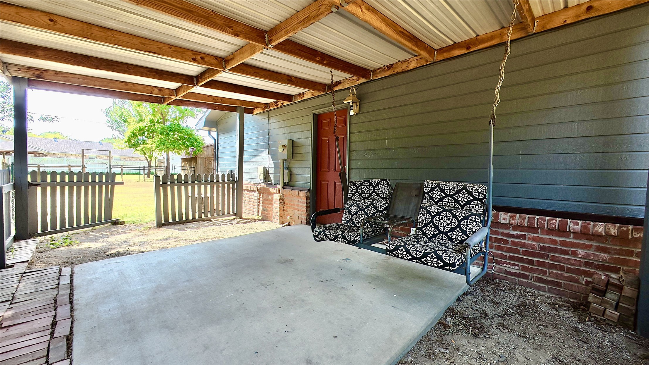 200 W Creek Avenue Checotah OK 74426