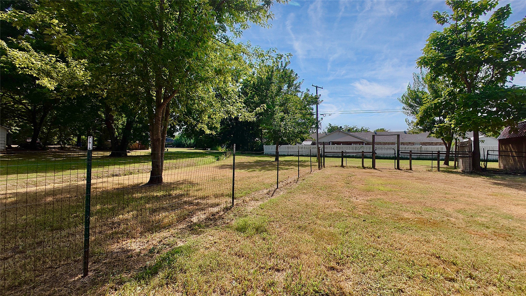 200 W Creek Avenue Checotah OK 74426