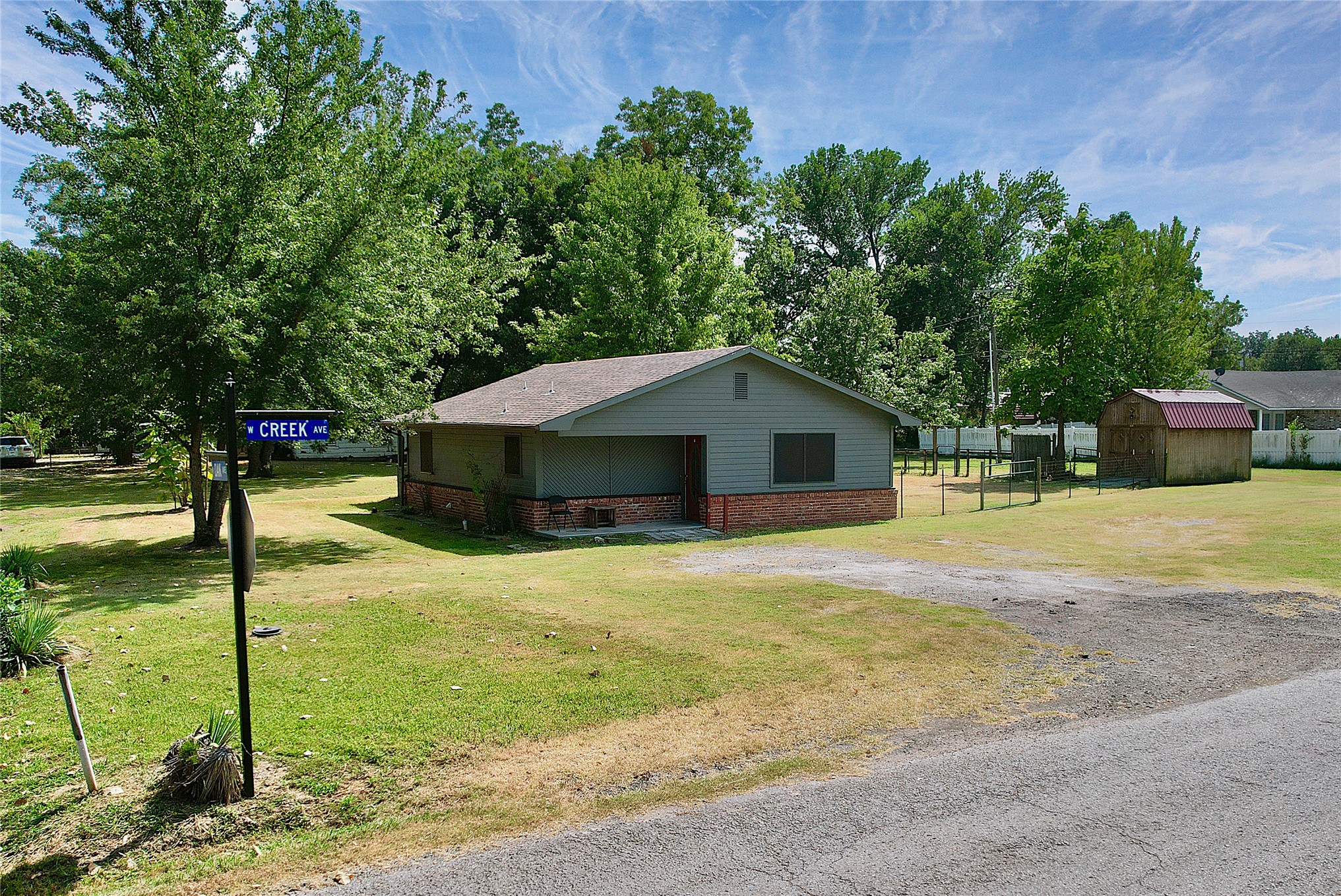200 W Creek Avenue Checotah OK 74426