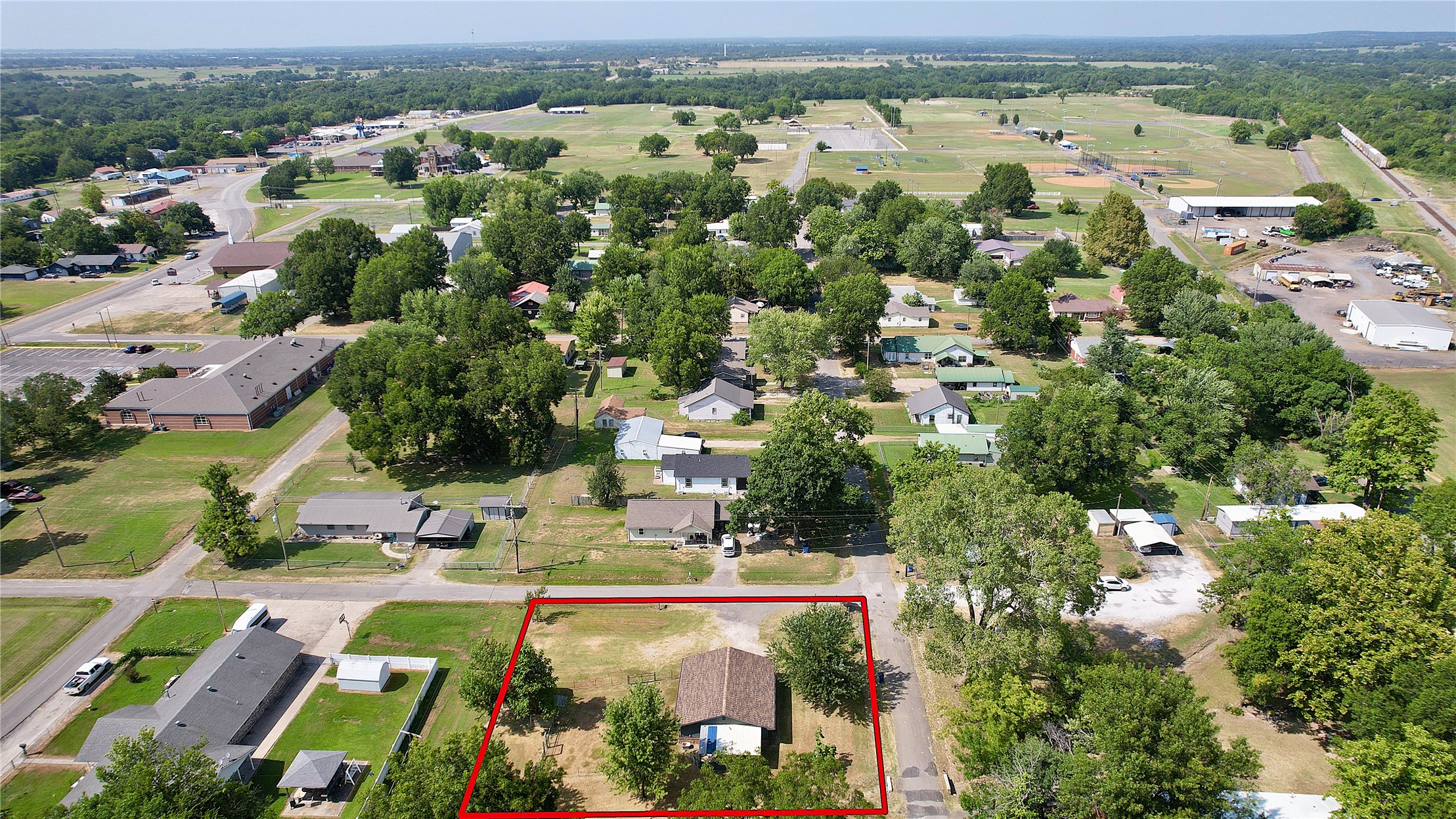 200 W Creek Avenue Checotah OK 74426