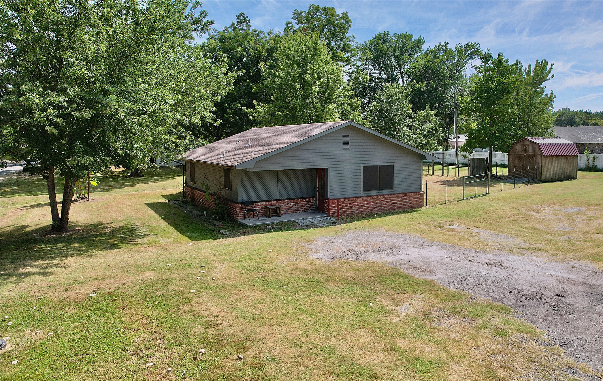 200 W Creek Avenue Checotah OK 74426