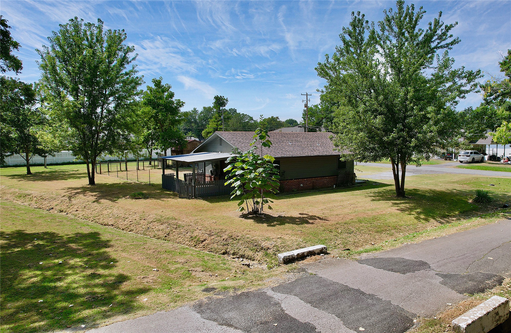 200 W Creek Avenue Checotah OK 74426
