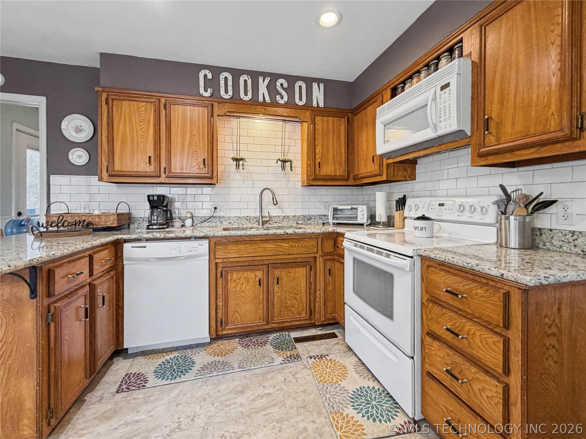20388 W Cherokee Trail Cookson OK 74427