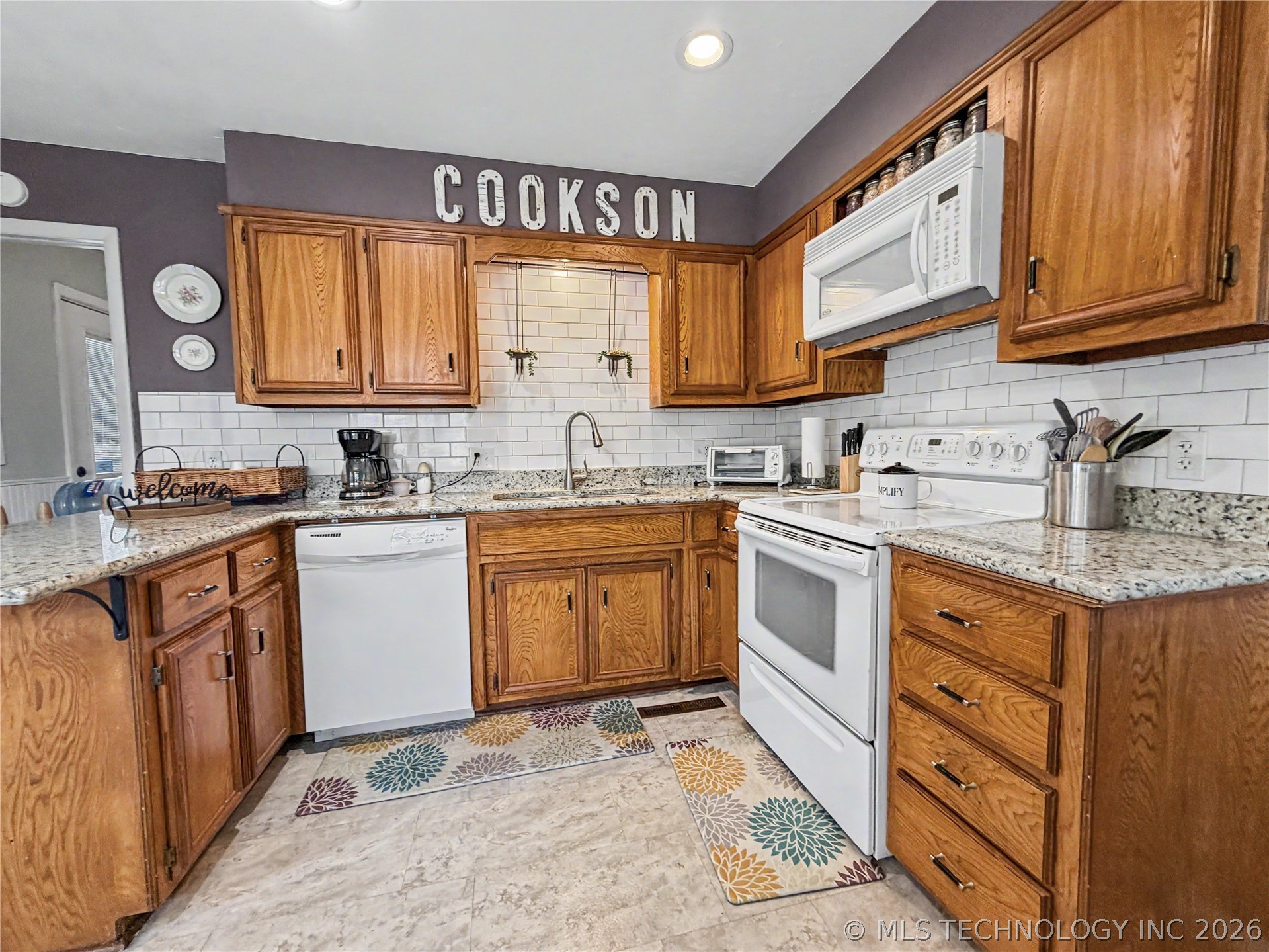 20388 W Cherokee Trail Cookson OK 74427