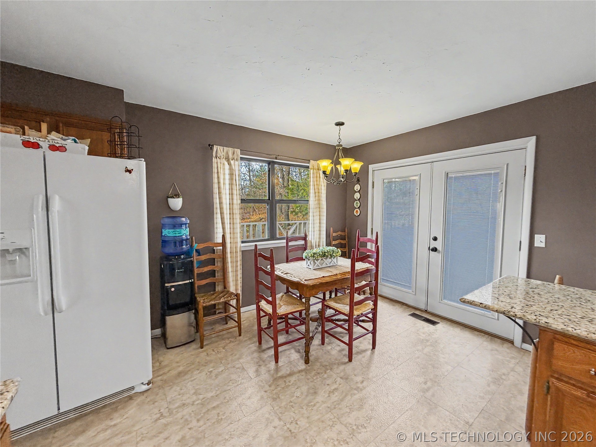 20388 W Cherokee Trail Cookson OK 74427