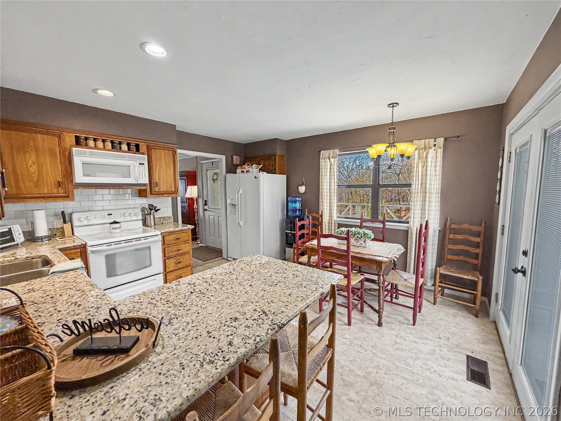 20388 W Cherokee Trail Cookson OK 74427