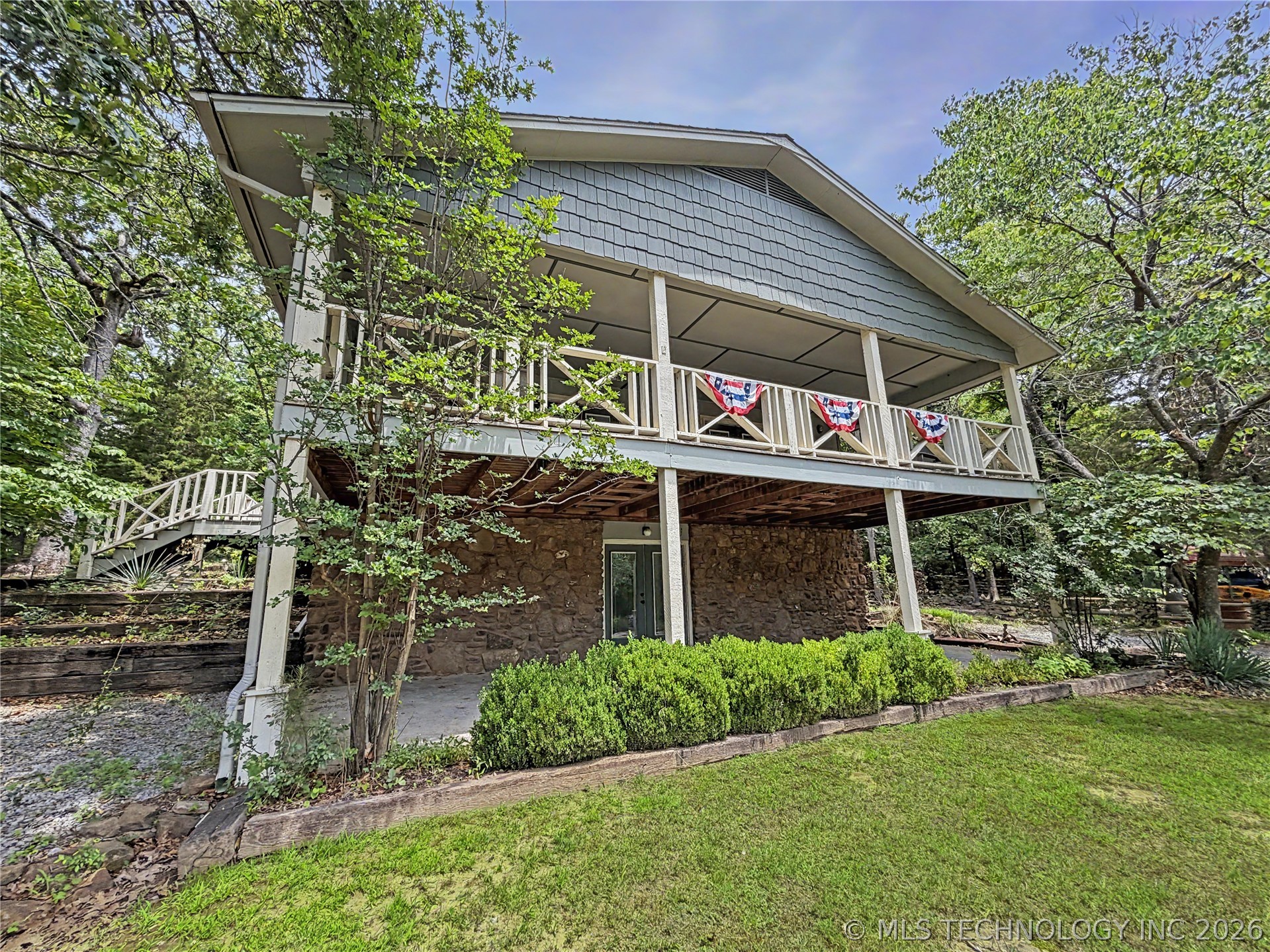 20388 W Cherokee Trail Cookson OK 74427