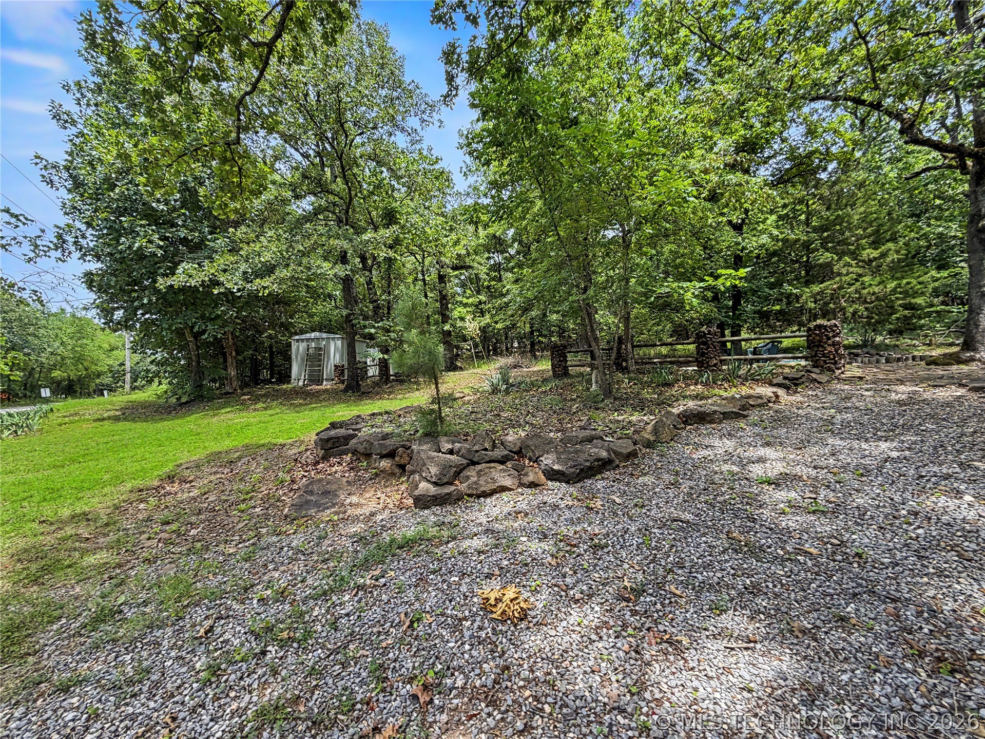 20388 W Cherokee Trail Cookson OK 74427