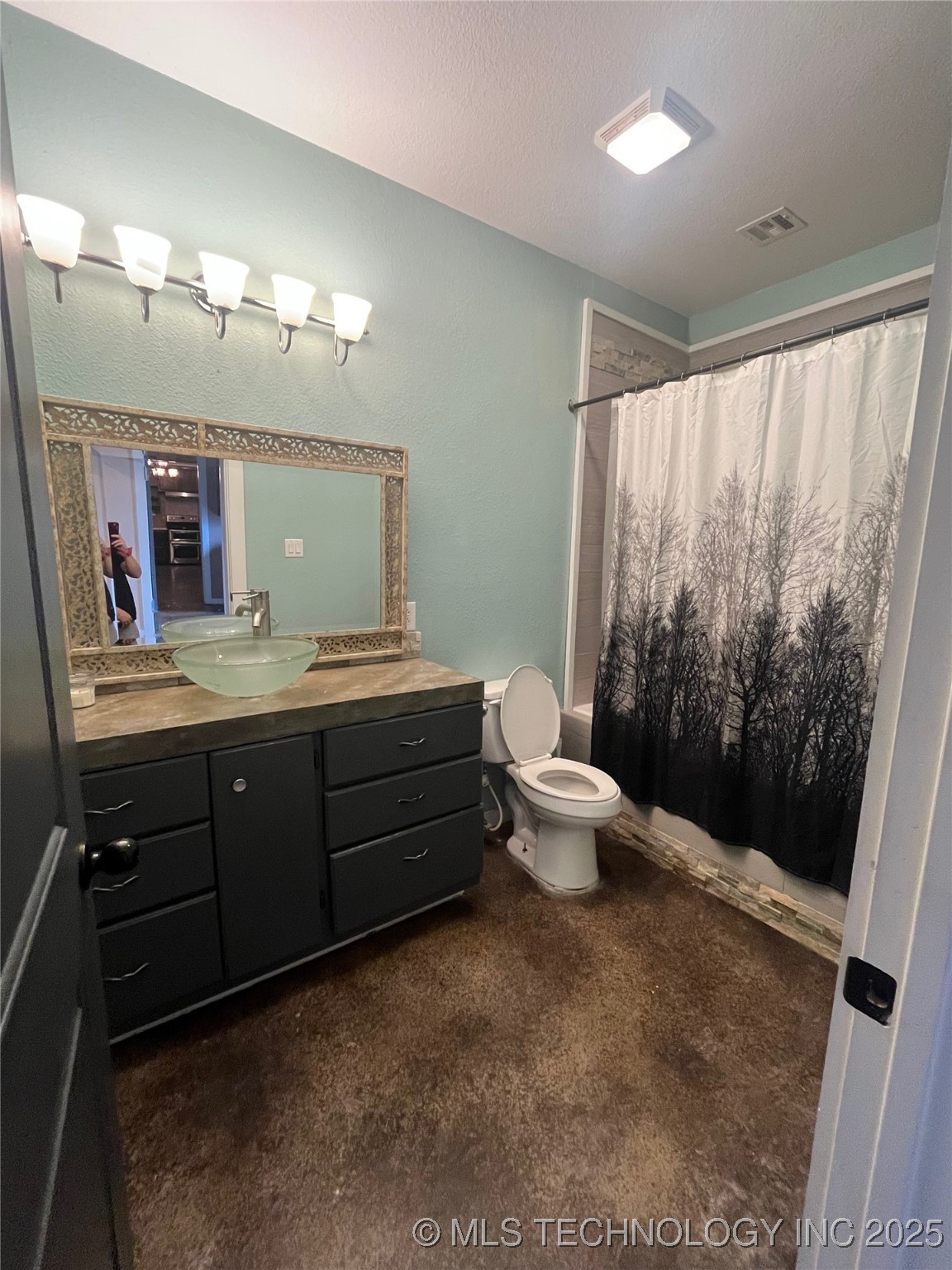 64 Crescent Ardmore OK 73401