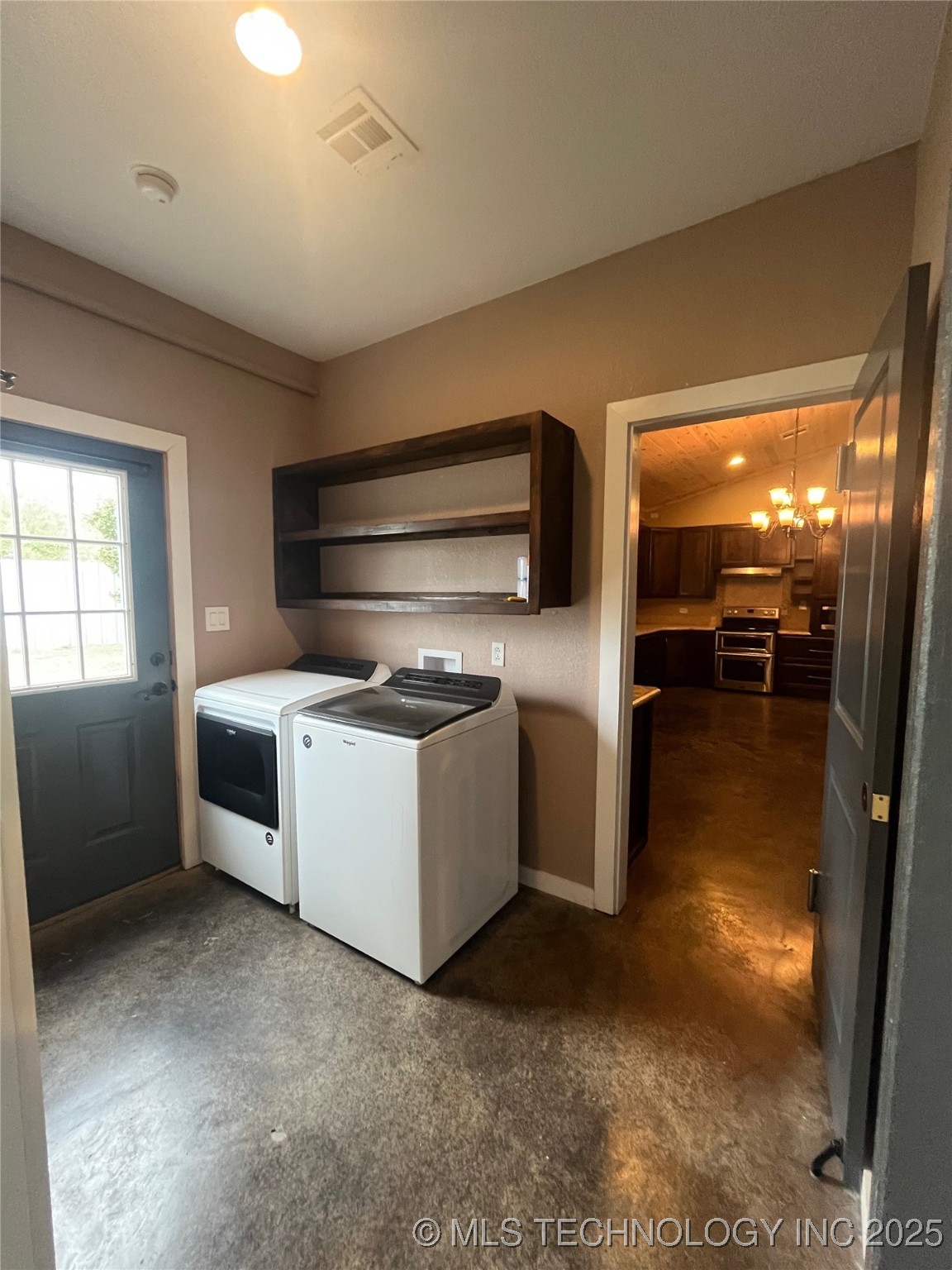 64 Crescent Ardmore OK 73401