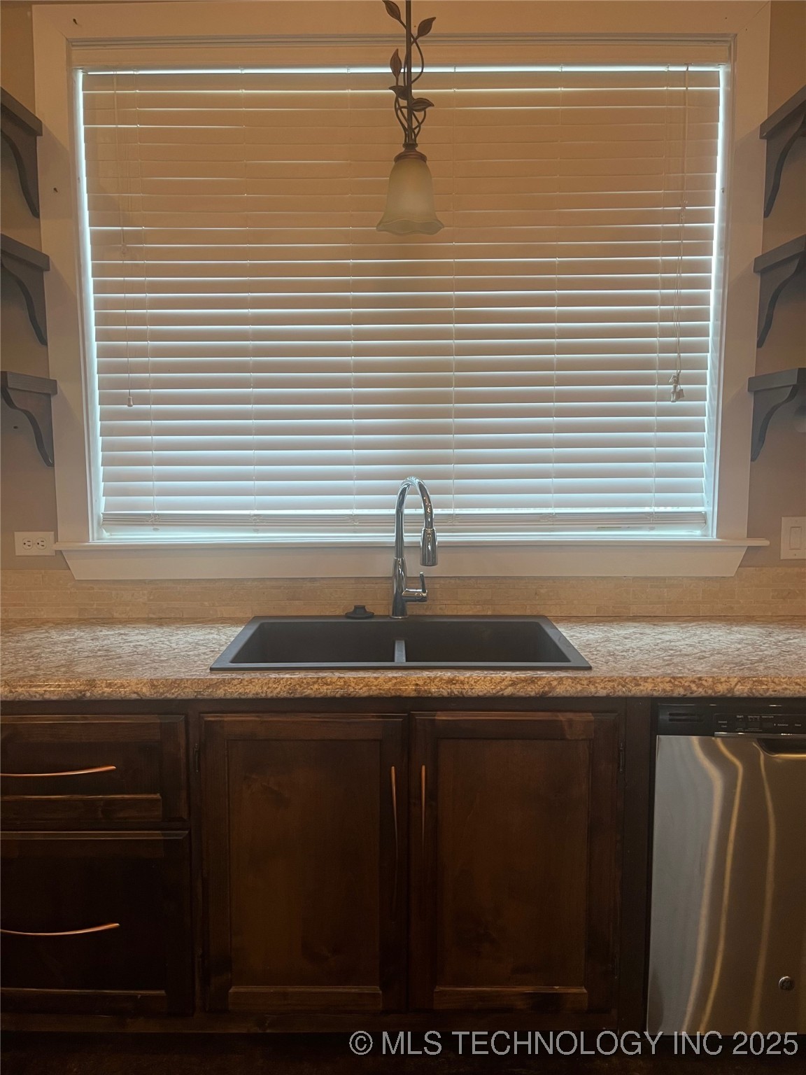 64 Crescent Ardmore OK 73401