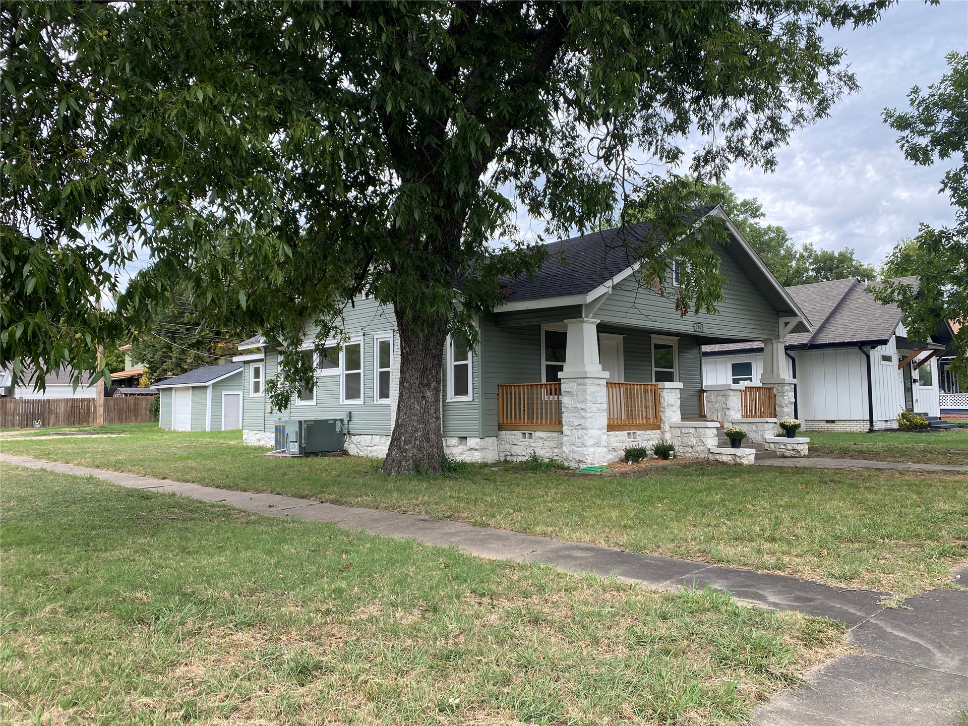 328 S Hickory Street Sapulpa OK 74066