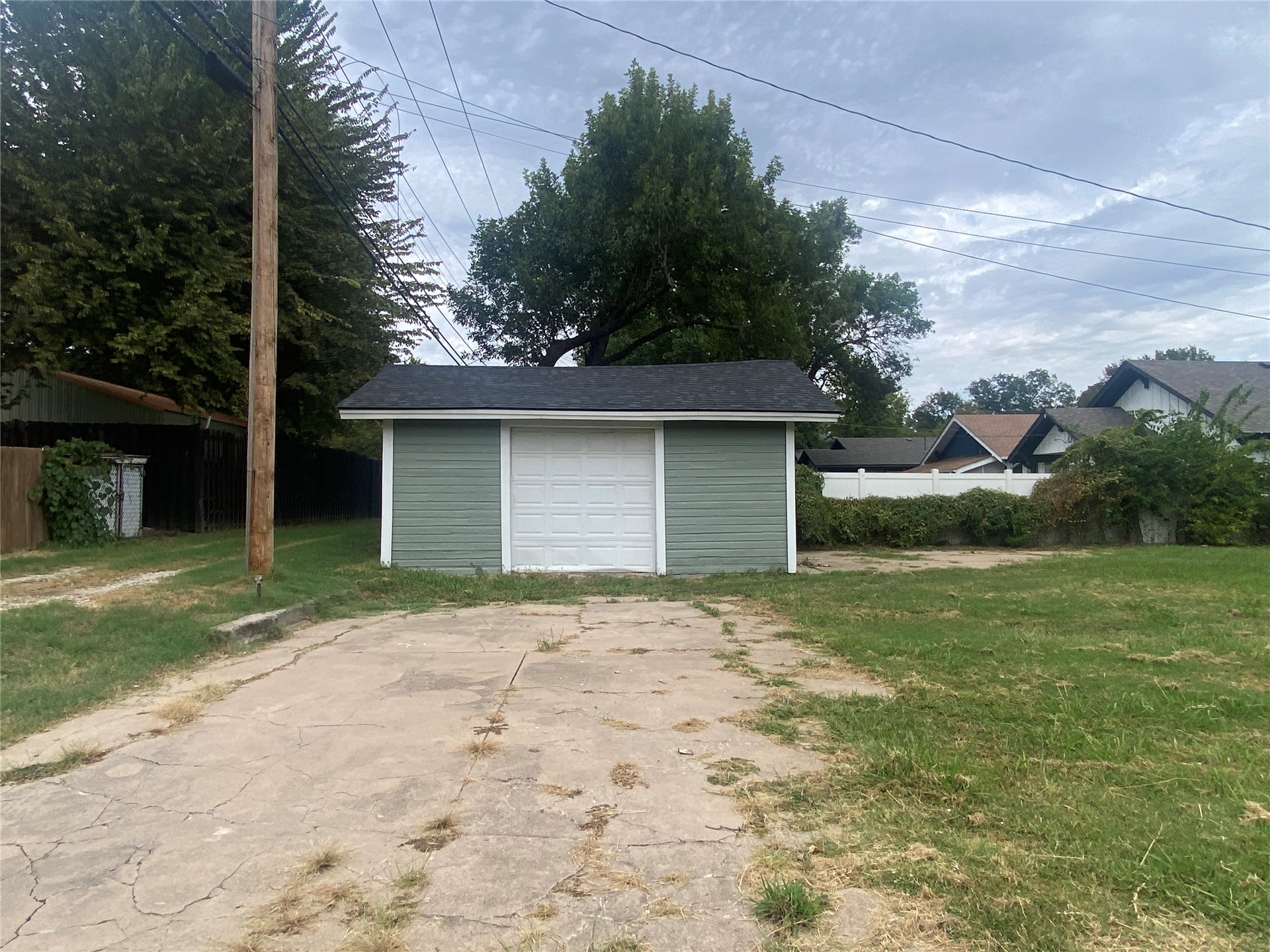328 S Hickory Street Sapulpa OK 74066