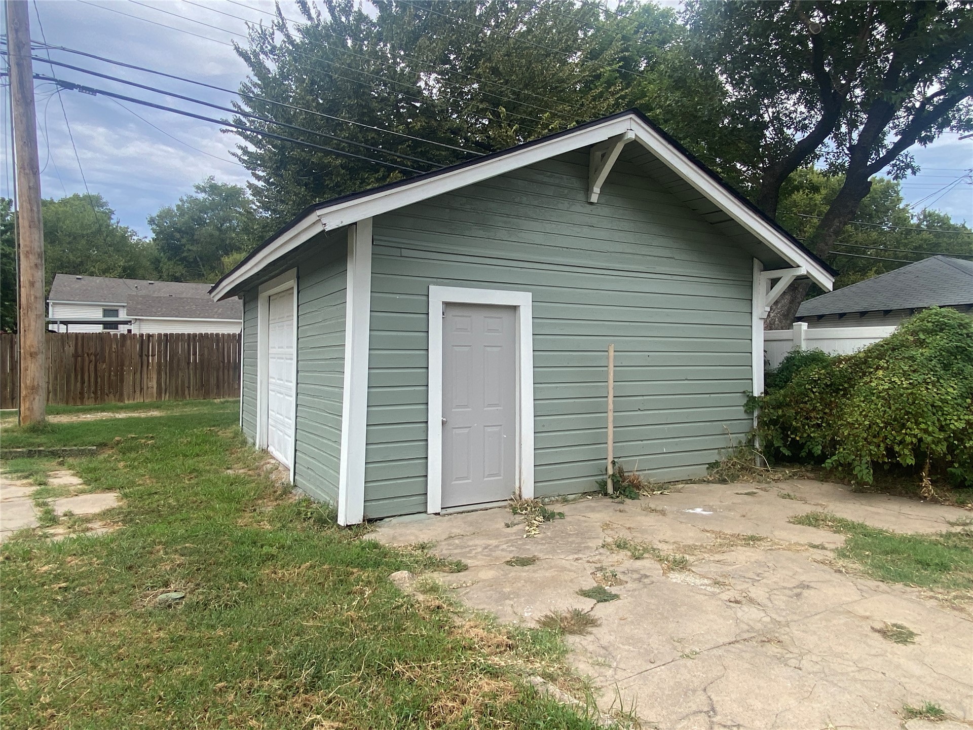 328 S Hickory Street Sapulpa OK 74066