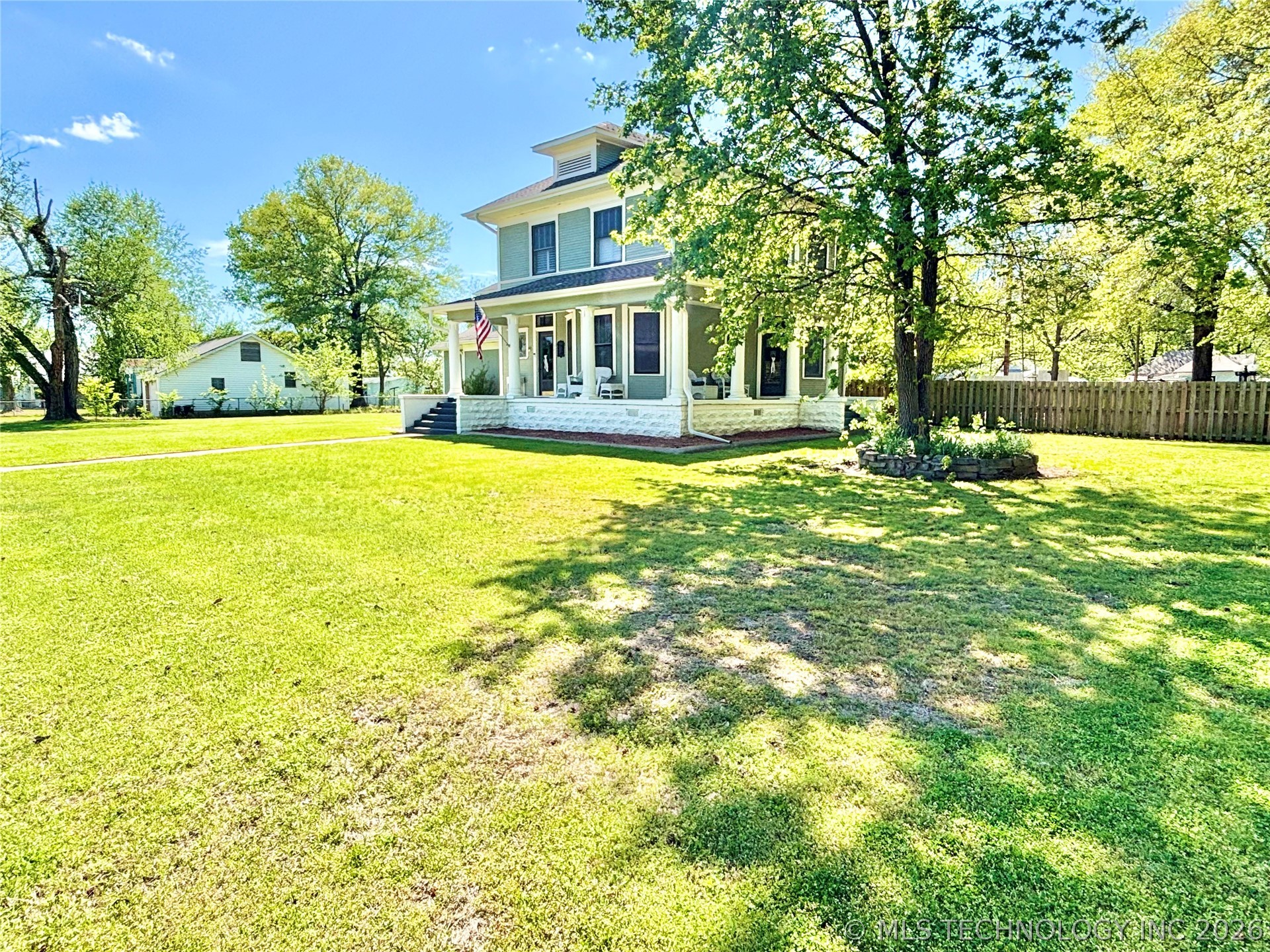 607 NE 2nd Street Stigler OK 74462