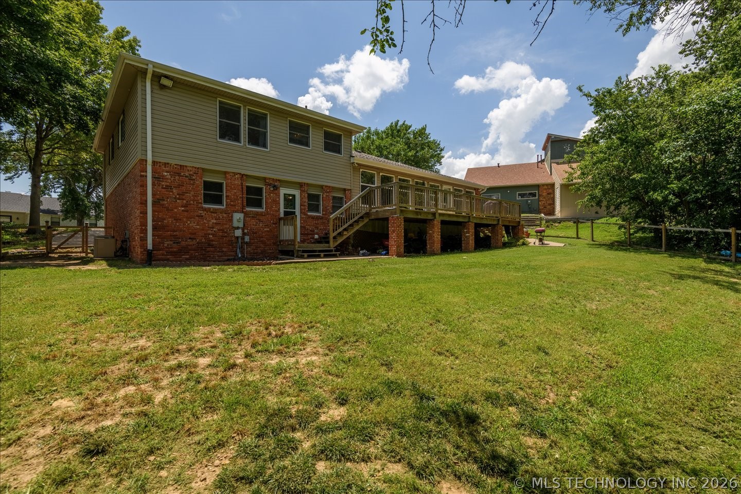208 SE Quail Ridge Loop Bartlesville OK 74006