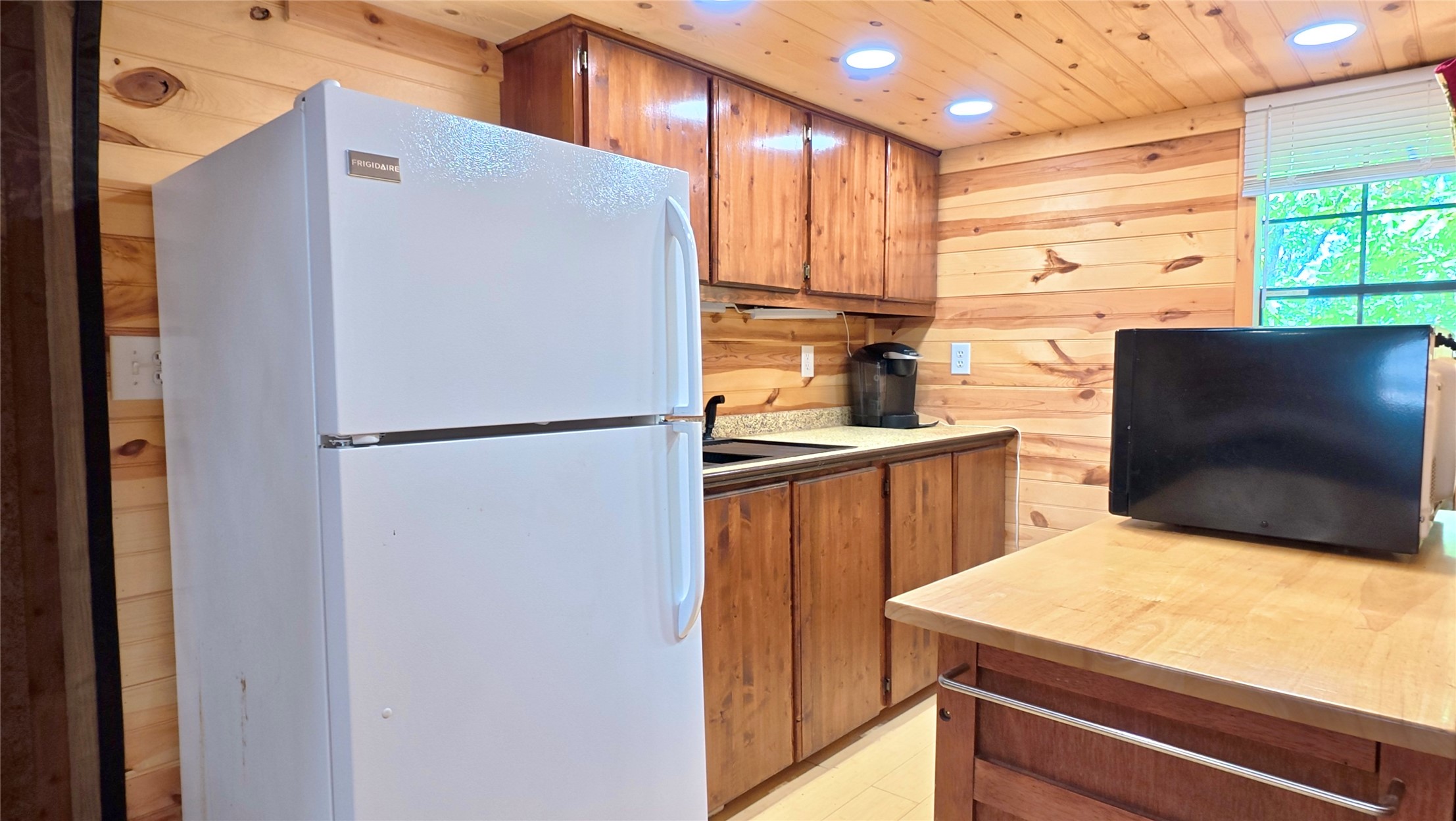 383 Hickory Street Canadian OK 74425